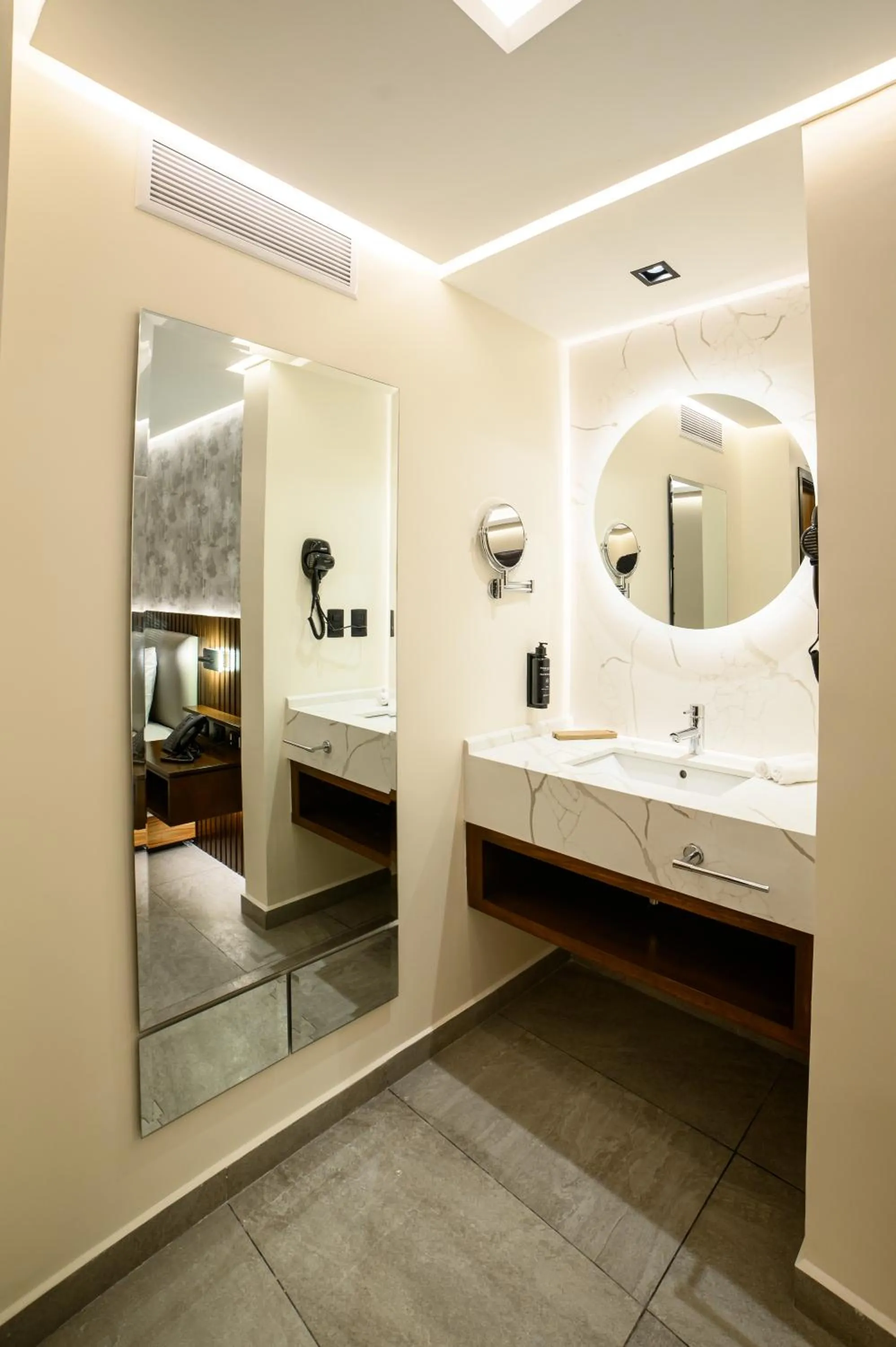 Hotel Grand L'Orbe by JAMM