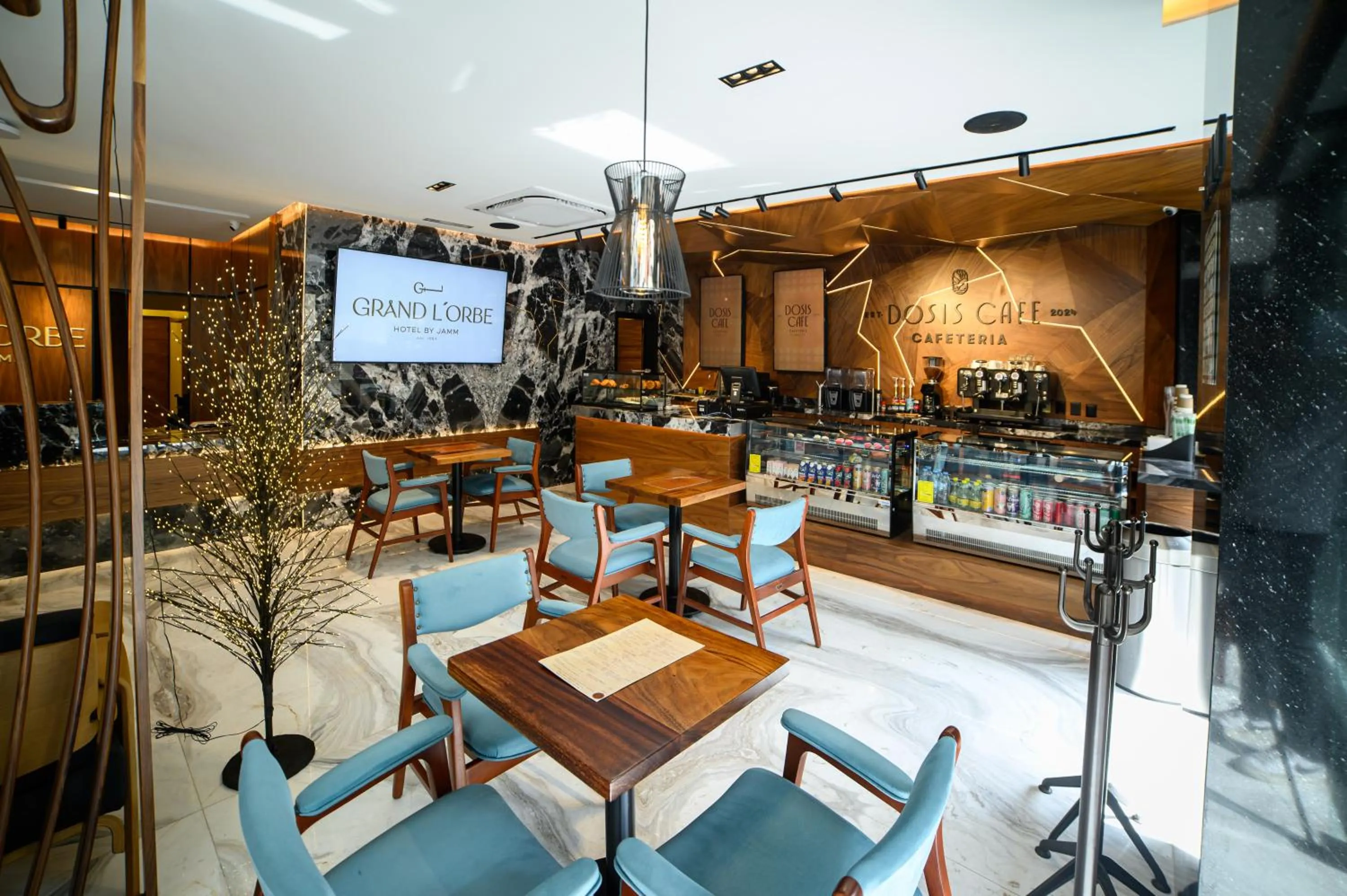 Restaurant/places to eat in Hotel Grand L'Orbe by JAMM