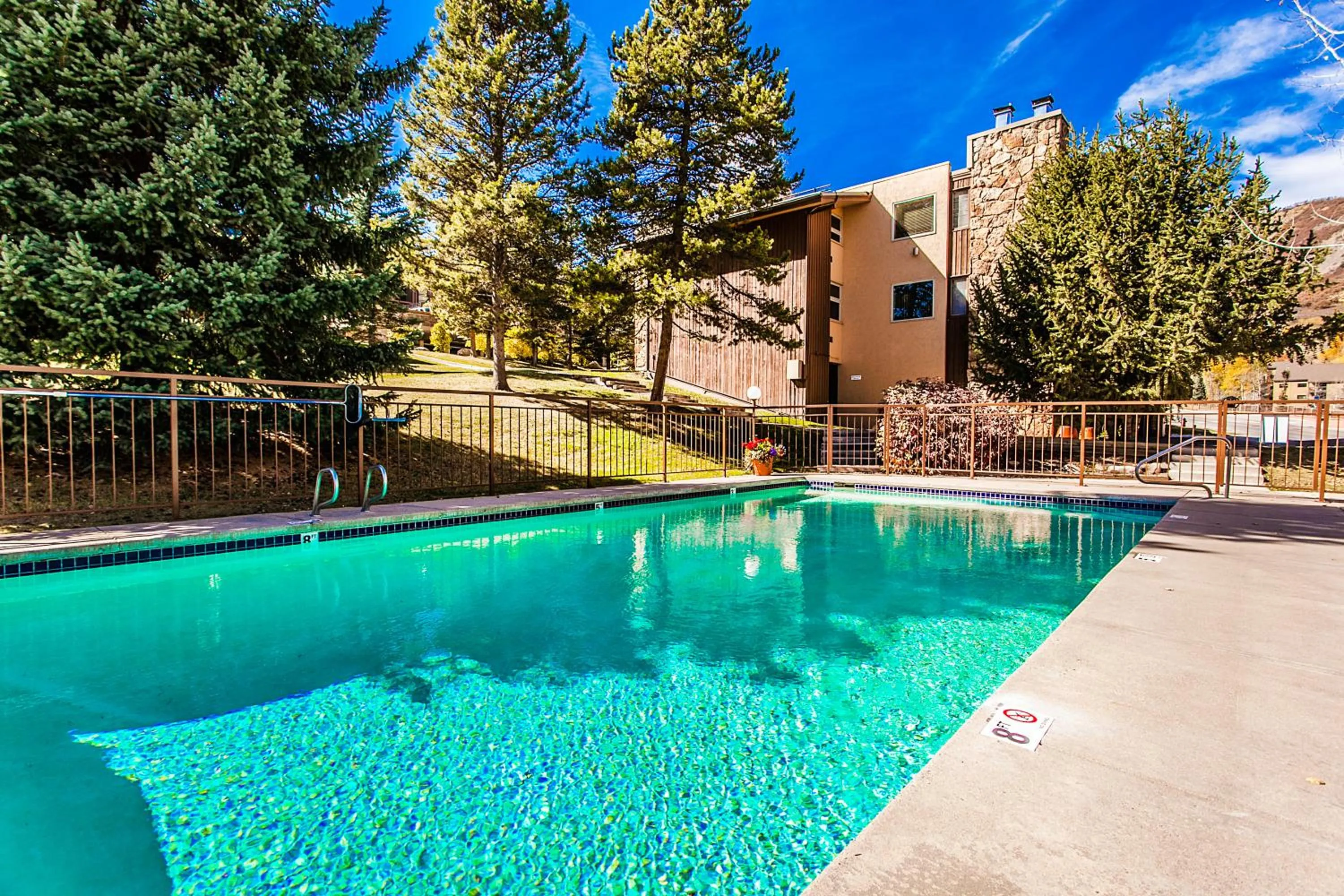 Property building in Willows Condos by Snowmass Vacations