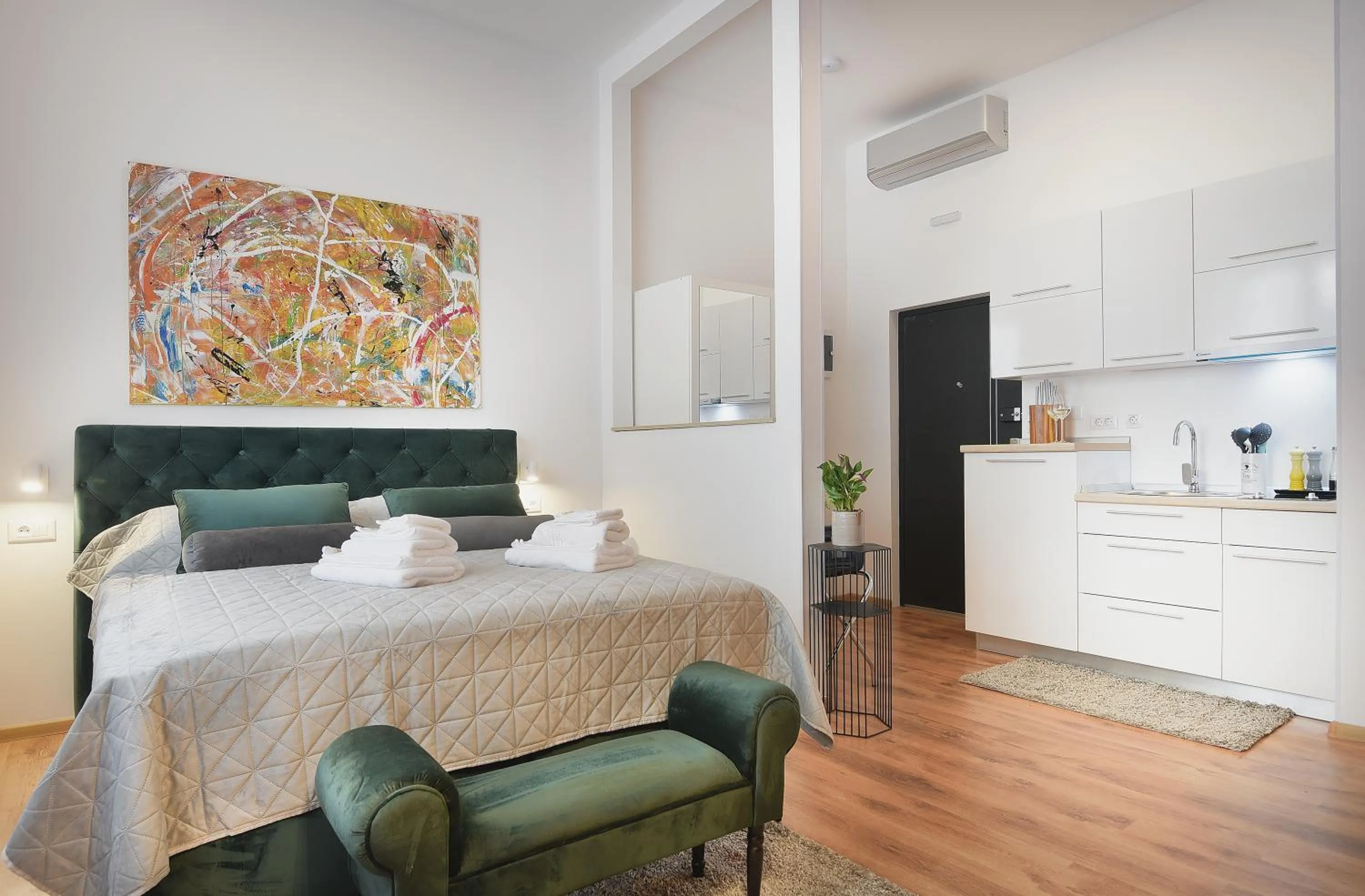 Bedroom, Bed in Emi Luxury Apartments