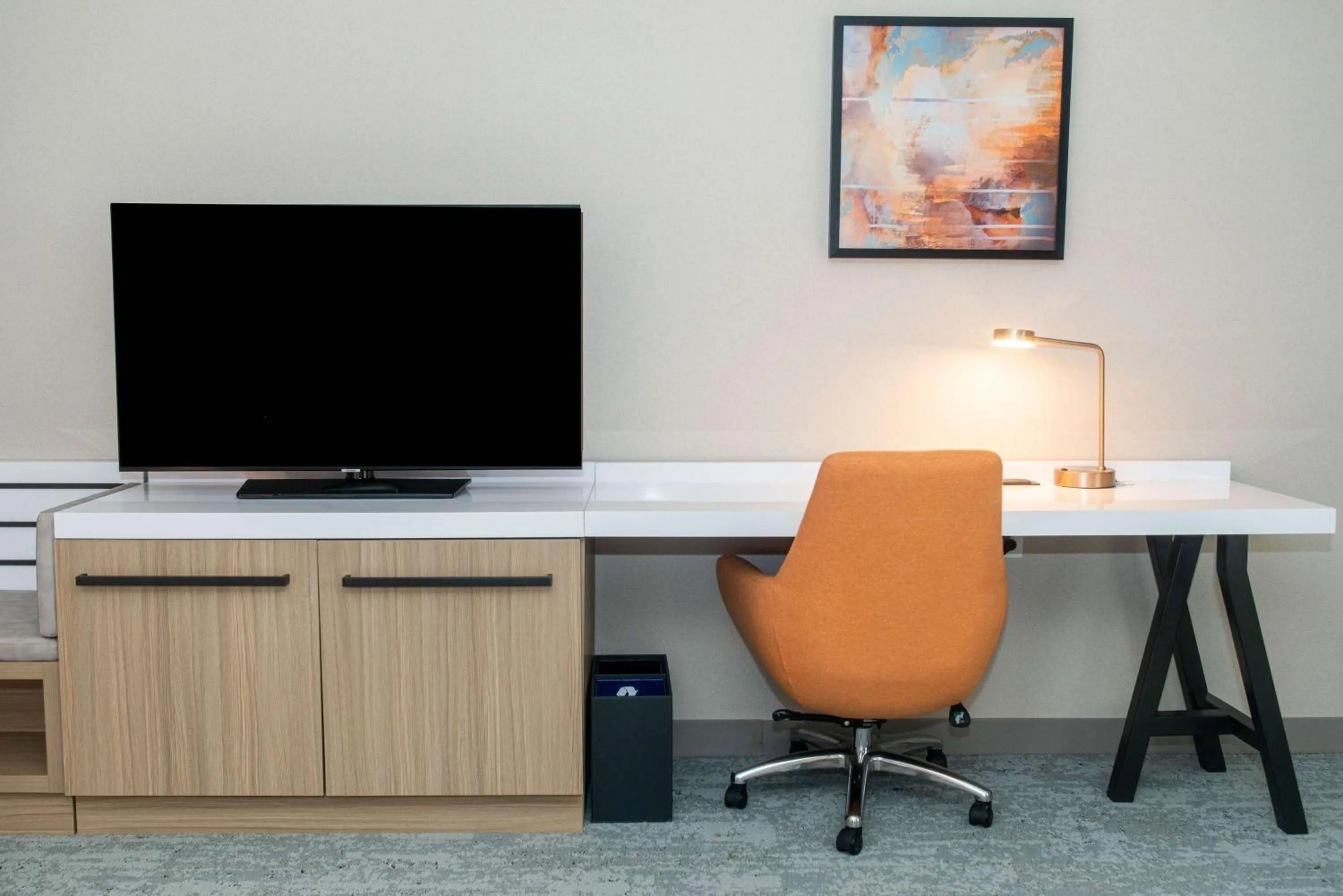 Bedroom in Hilton Garden Inn Mattoon, IL