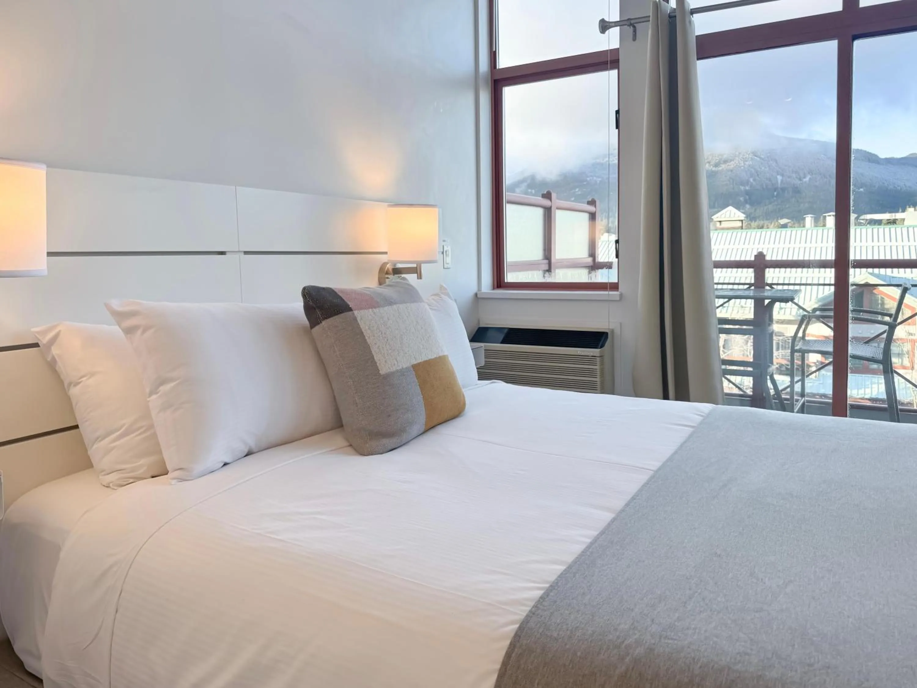 Bed in Alpenglow Lodge Rainbow Look Out Studio by MVA