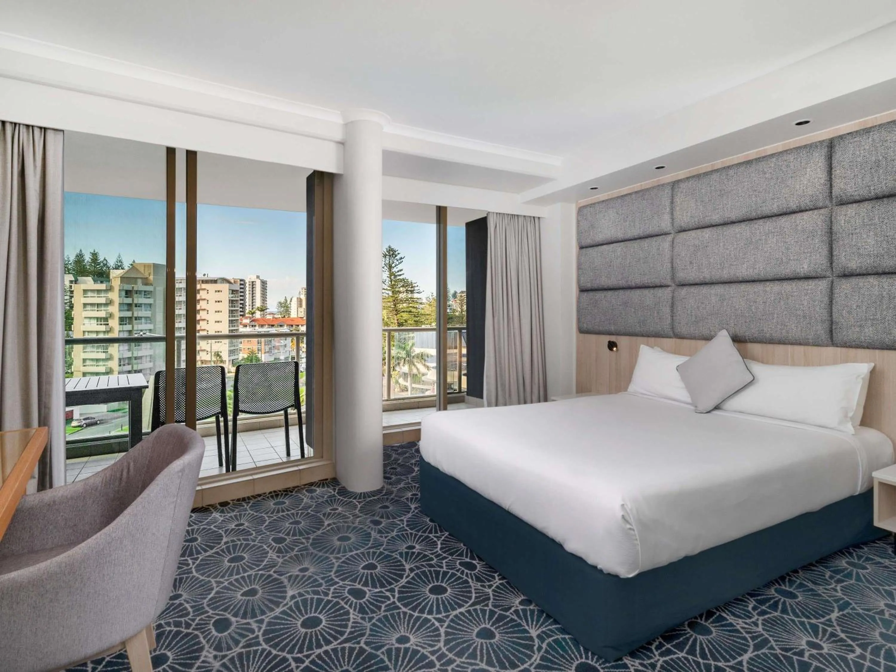 Bedroom, Bed in The Sebel Twin Towns