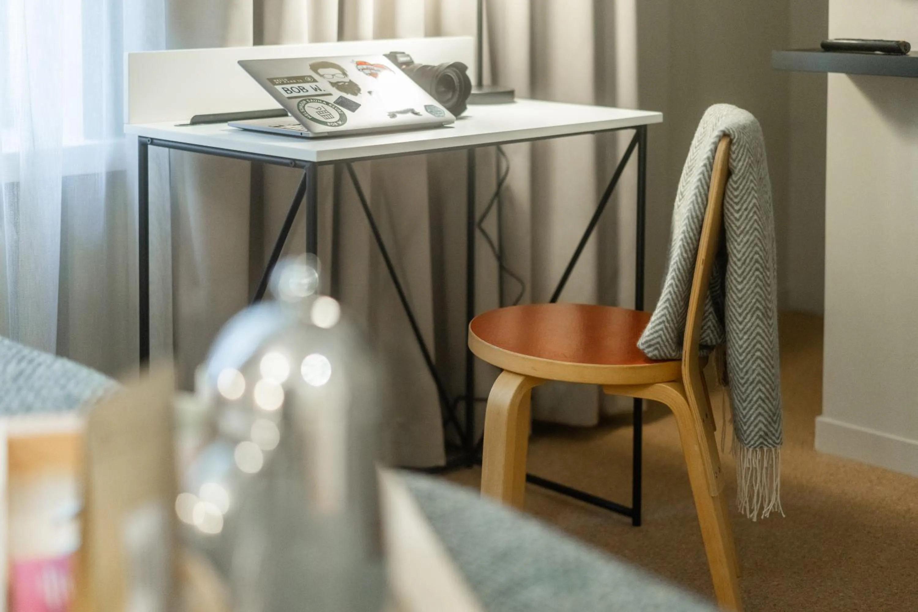 Seating area in Bob W Helsinki Kluuvi