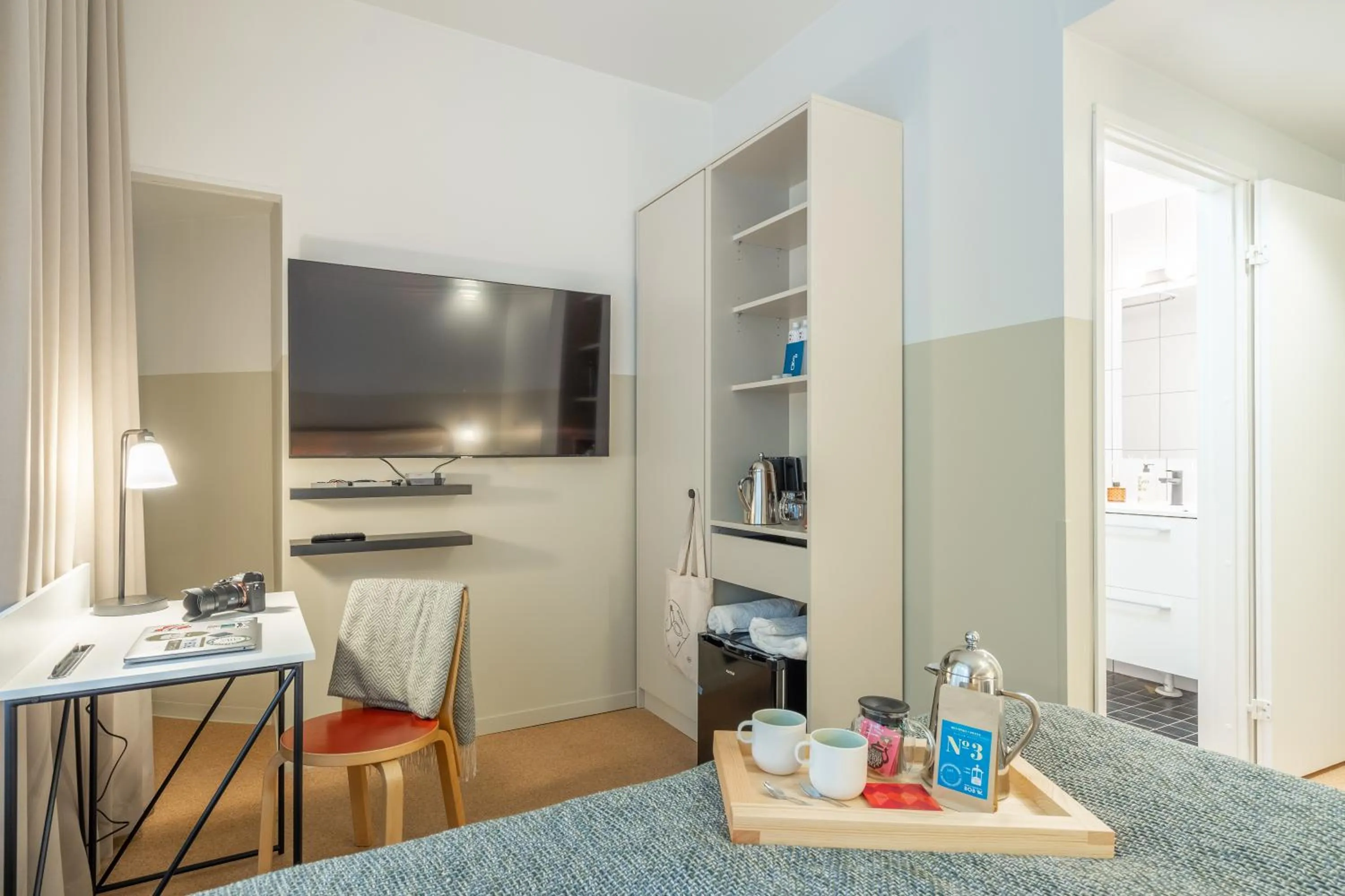 TV and multimedia in Bob W Helsinki Kluuvi