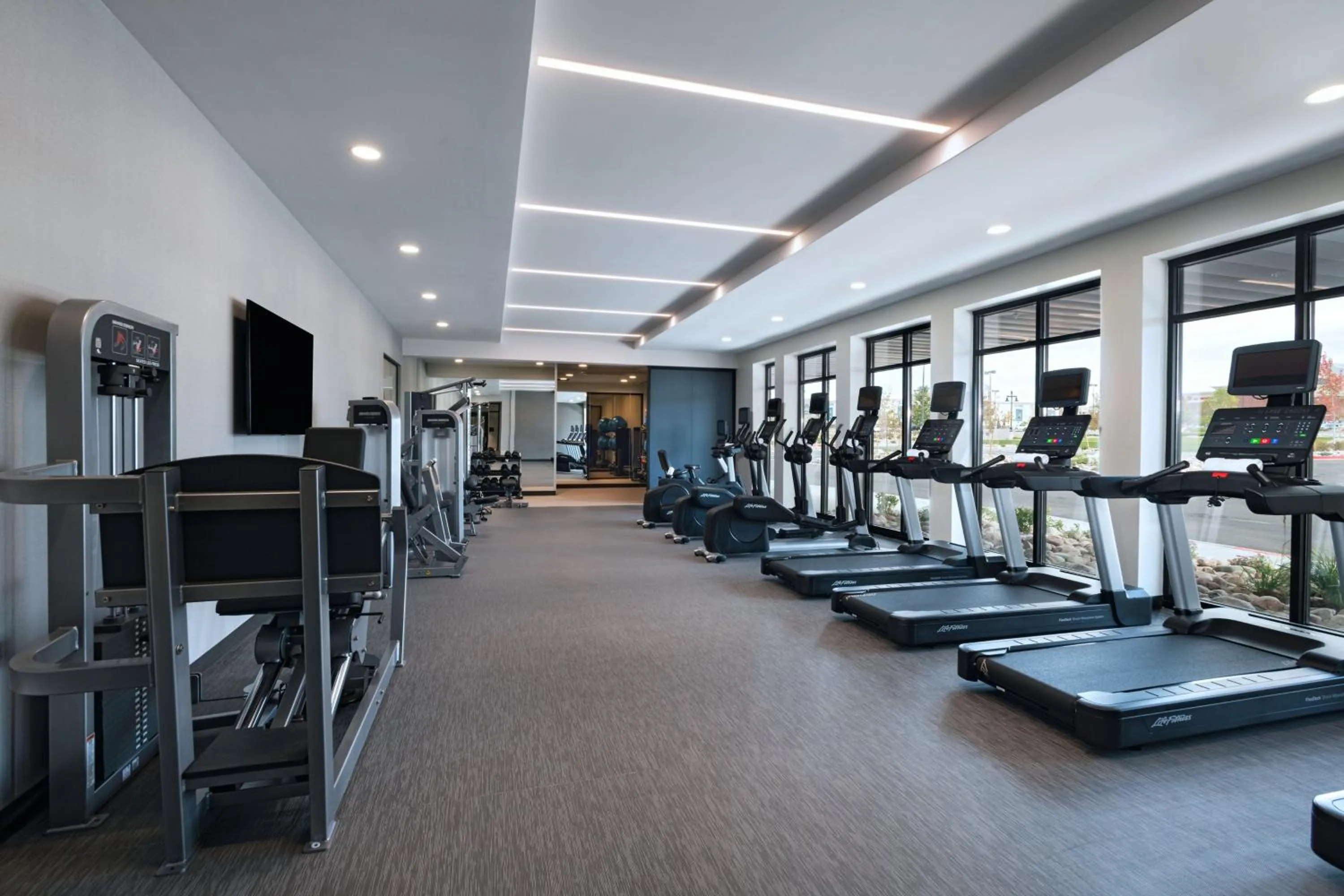 Fitness centre/facilities in Courtyard by Marriott Colorado Springs North, Air Force Academy