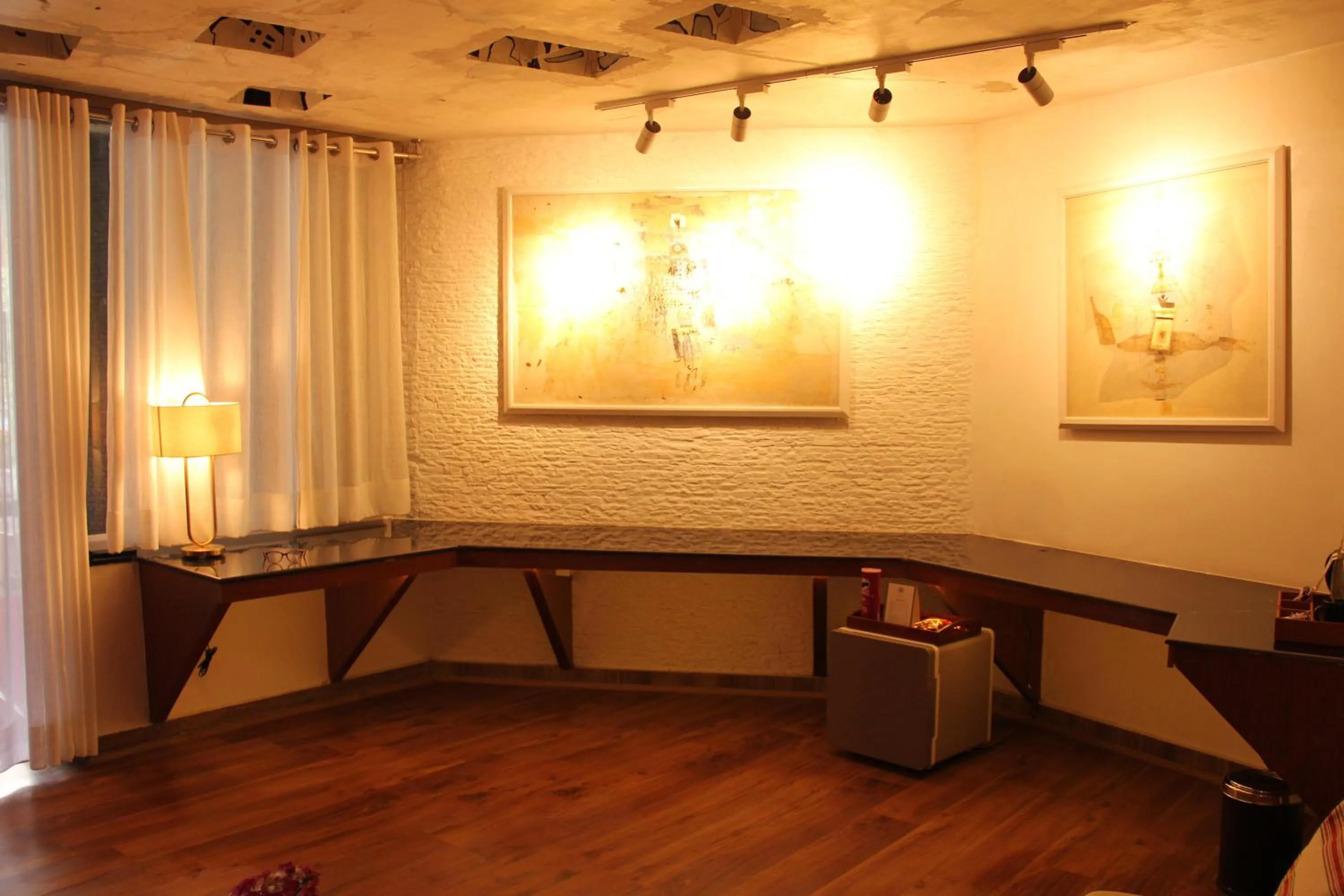 Seating area in Tree of Life Eila Art Hotel, Manali