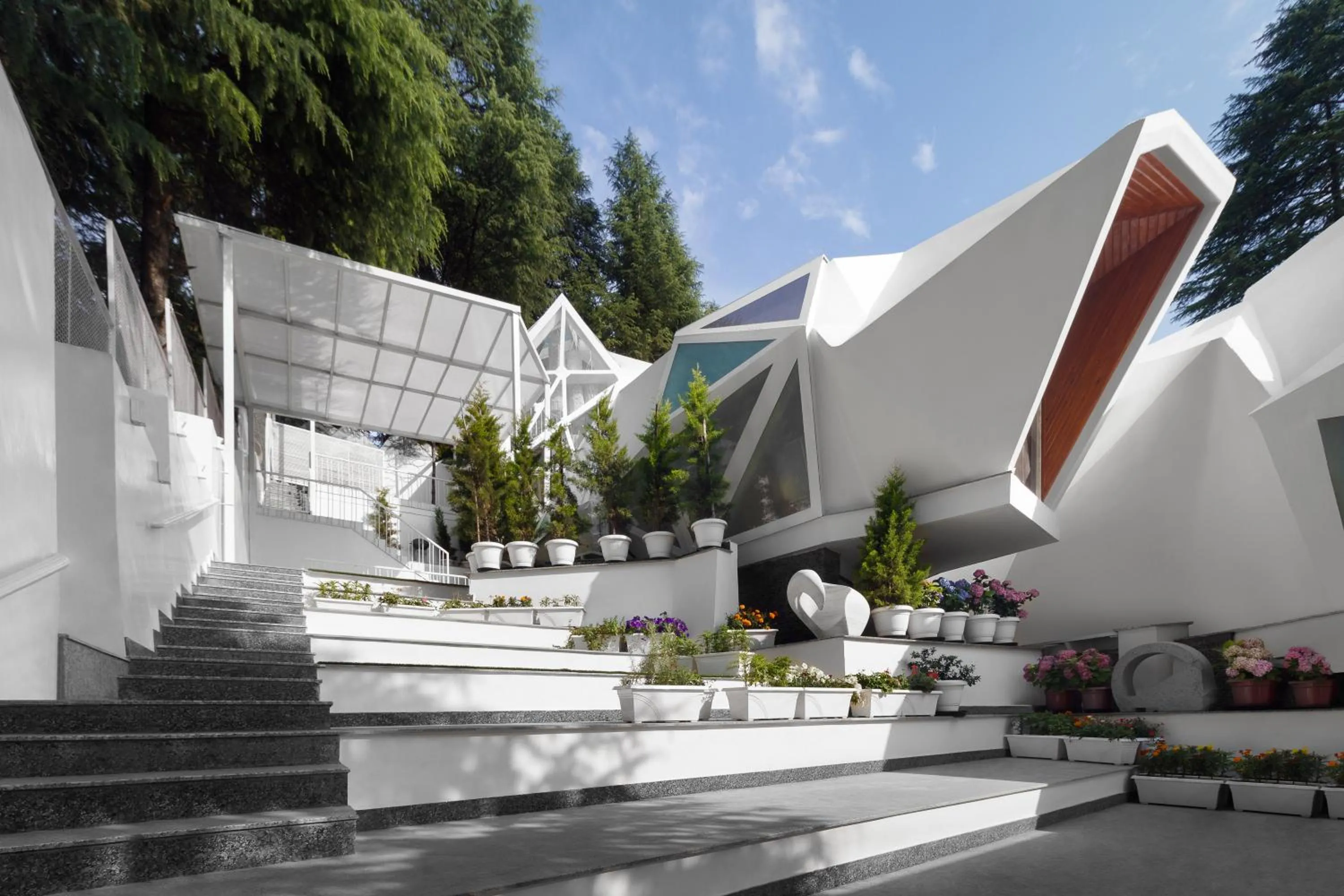 Entertainment in Tree of Life Eila Art Hotel, Manali