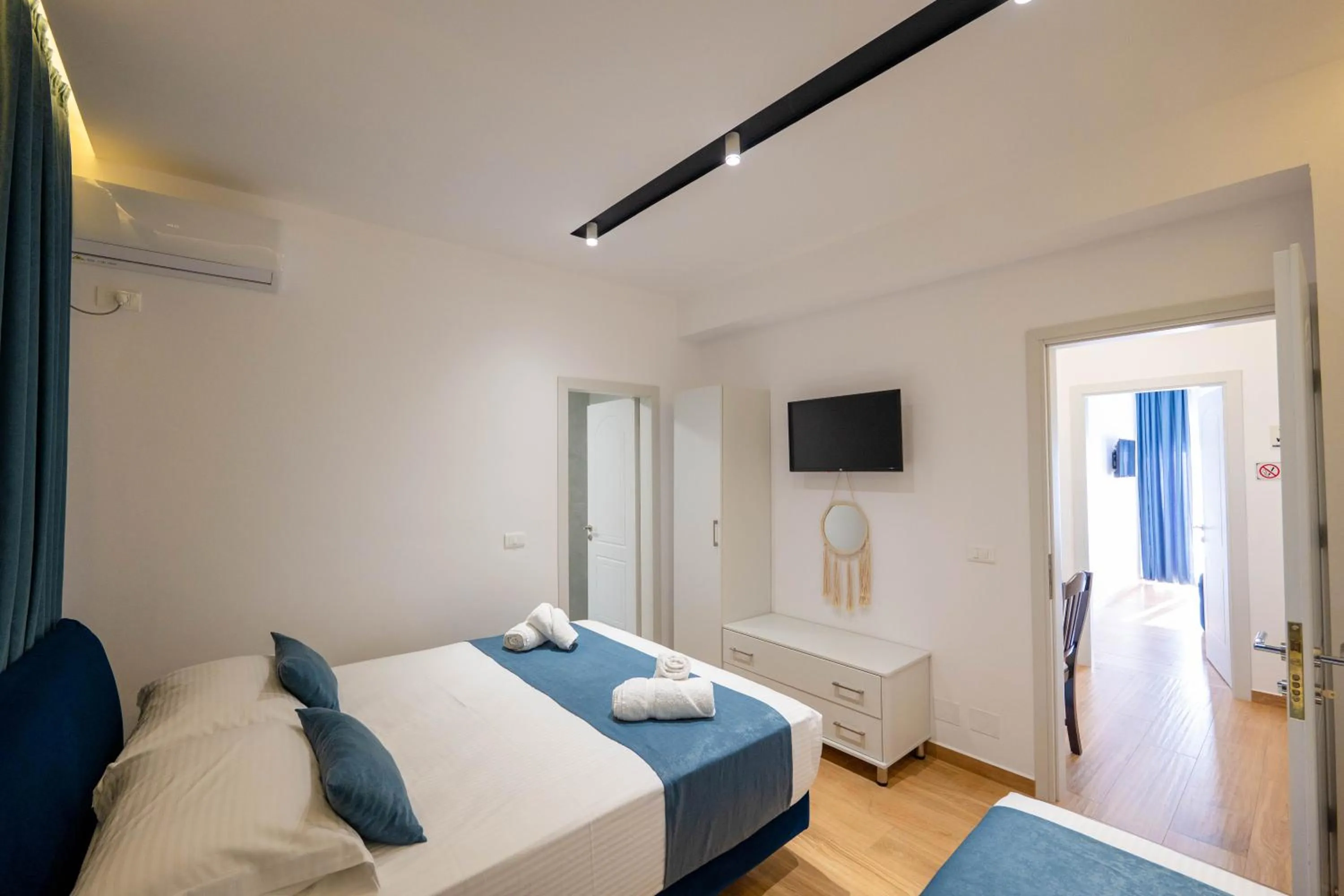 TV and multimedia, Bed in Villa JIOTA