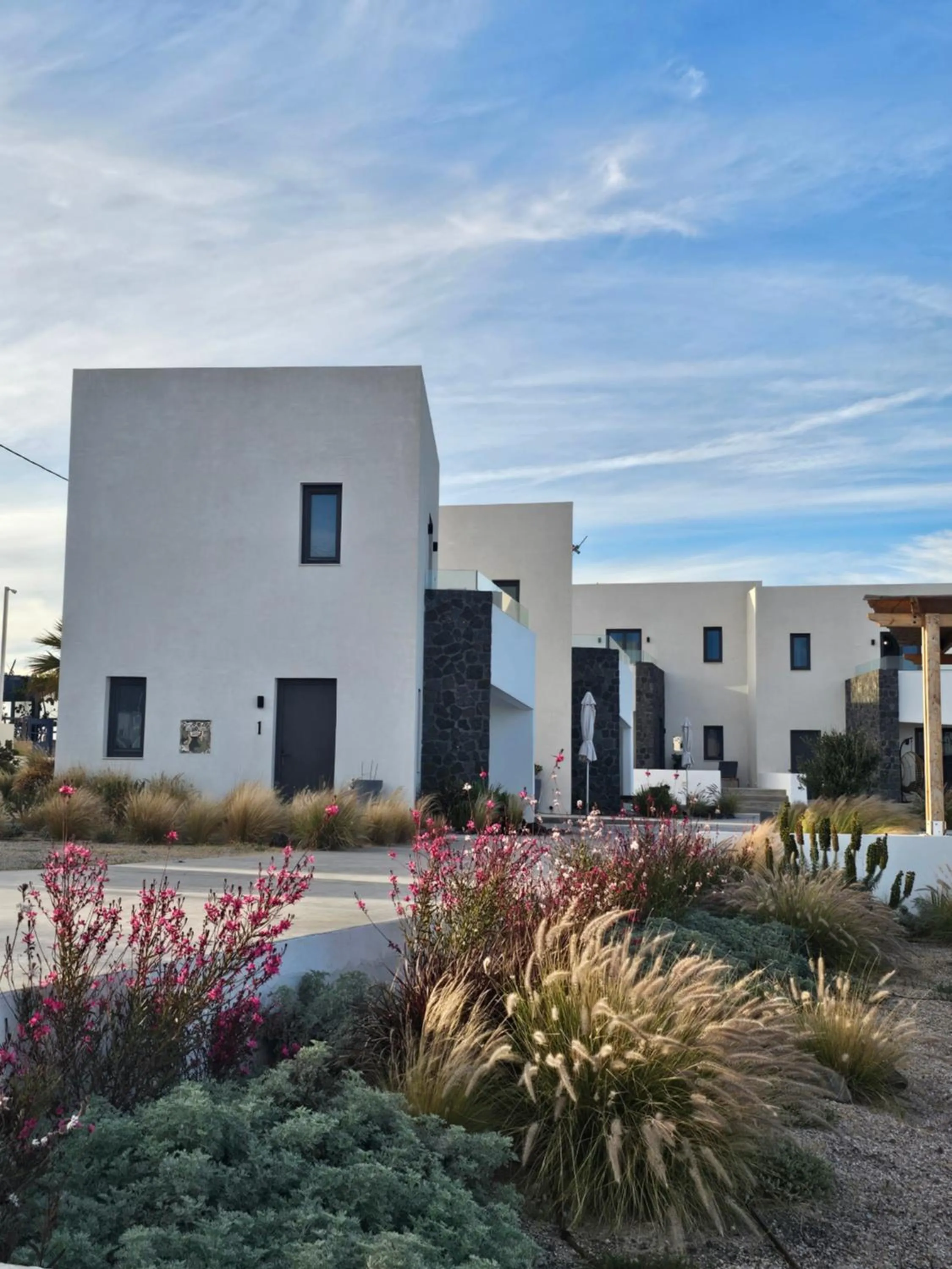 myLithos Suites