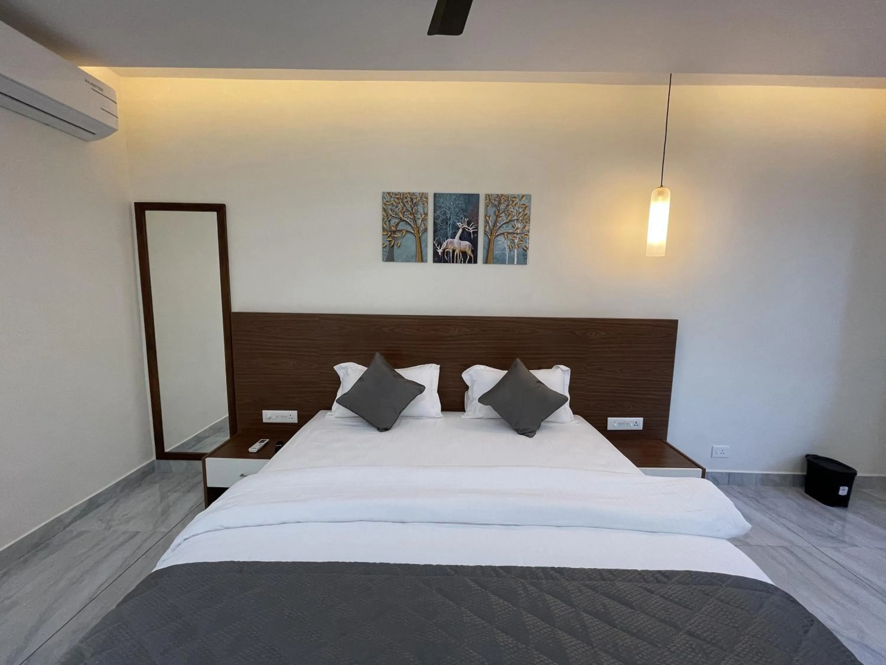 Bedroom, Bed in Miracle Hotel and Resorts