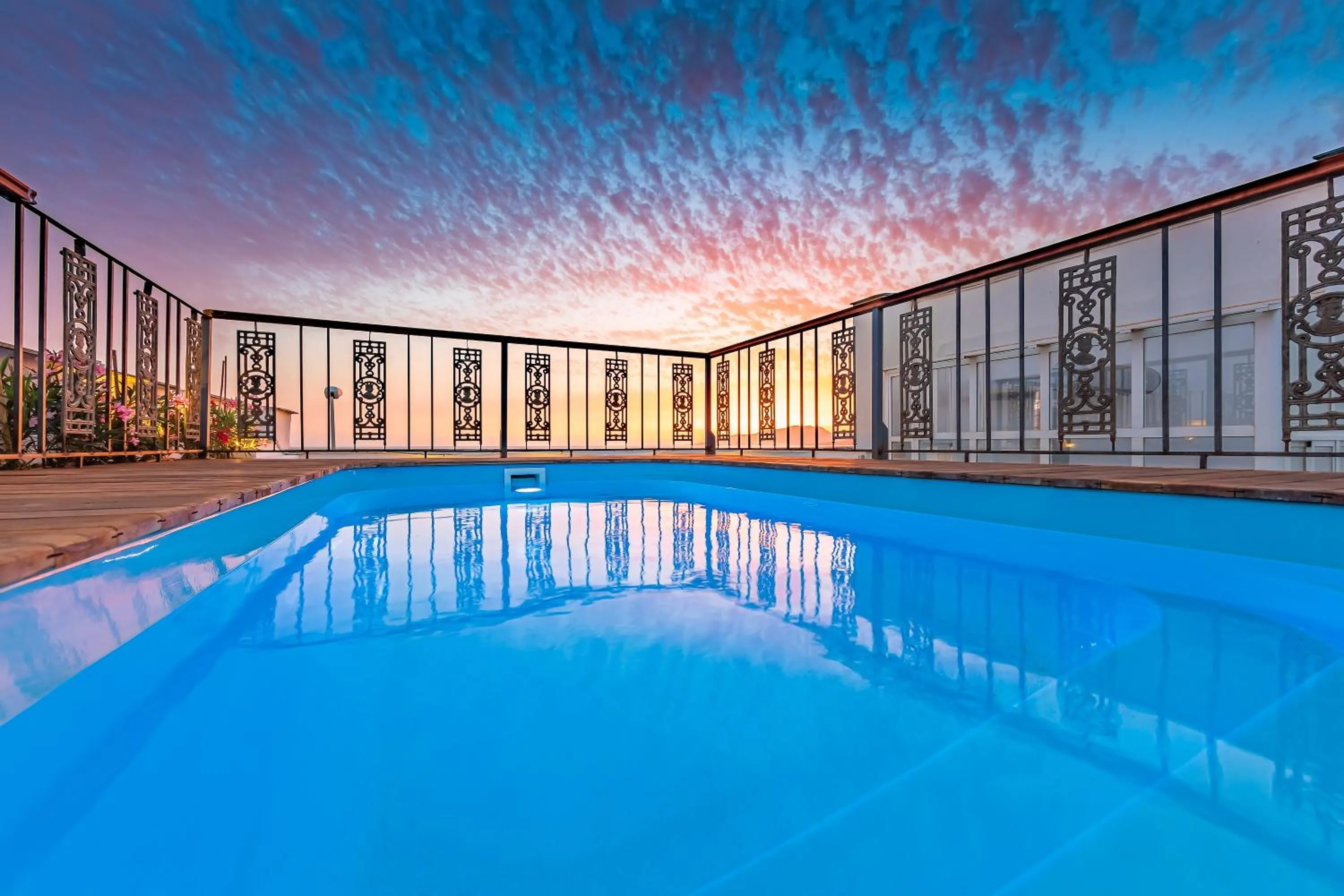 BOMBAYARTE APARTHOTEL TARIFA