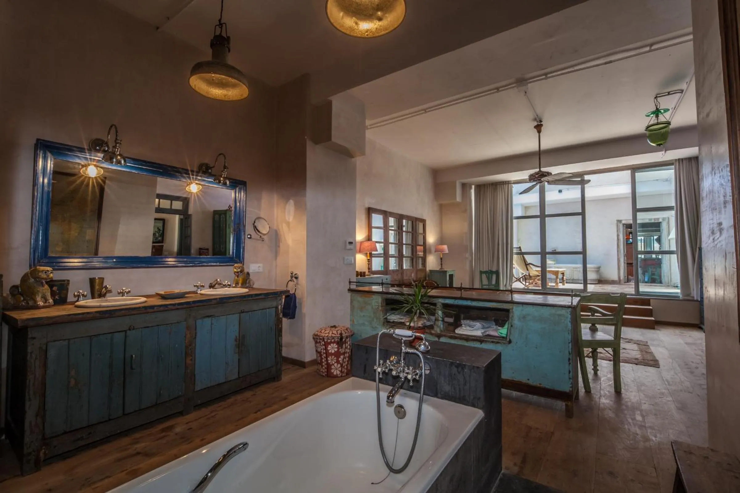 BOMBAYARTE APARTHOTEL TARIFA