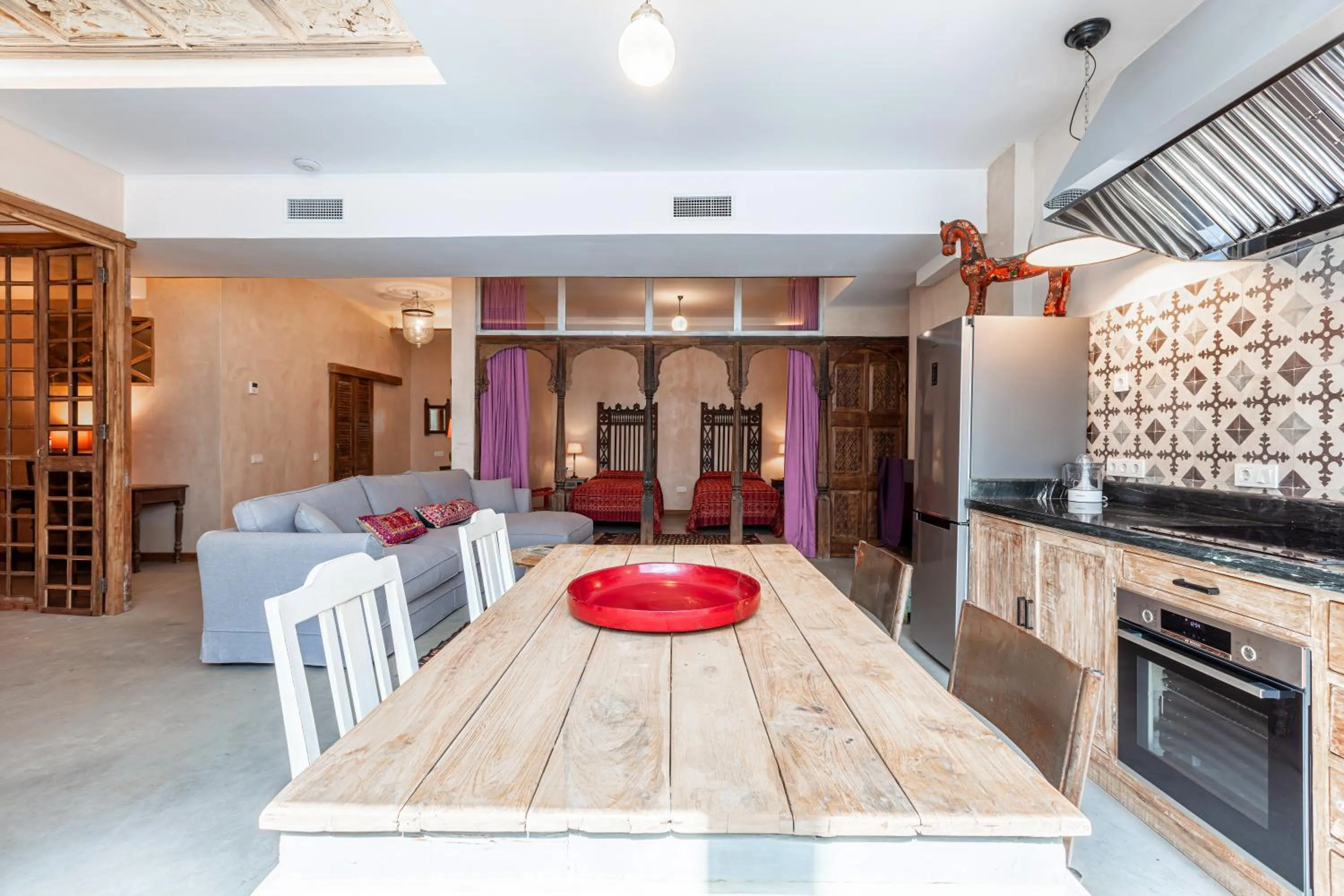 BOMBAYARTE APARTHOTEL TARIFA