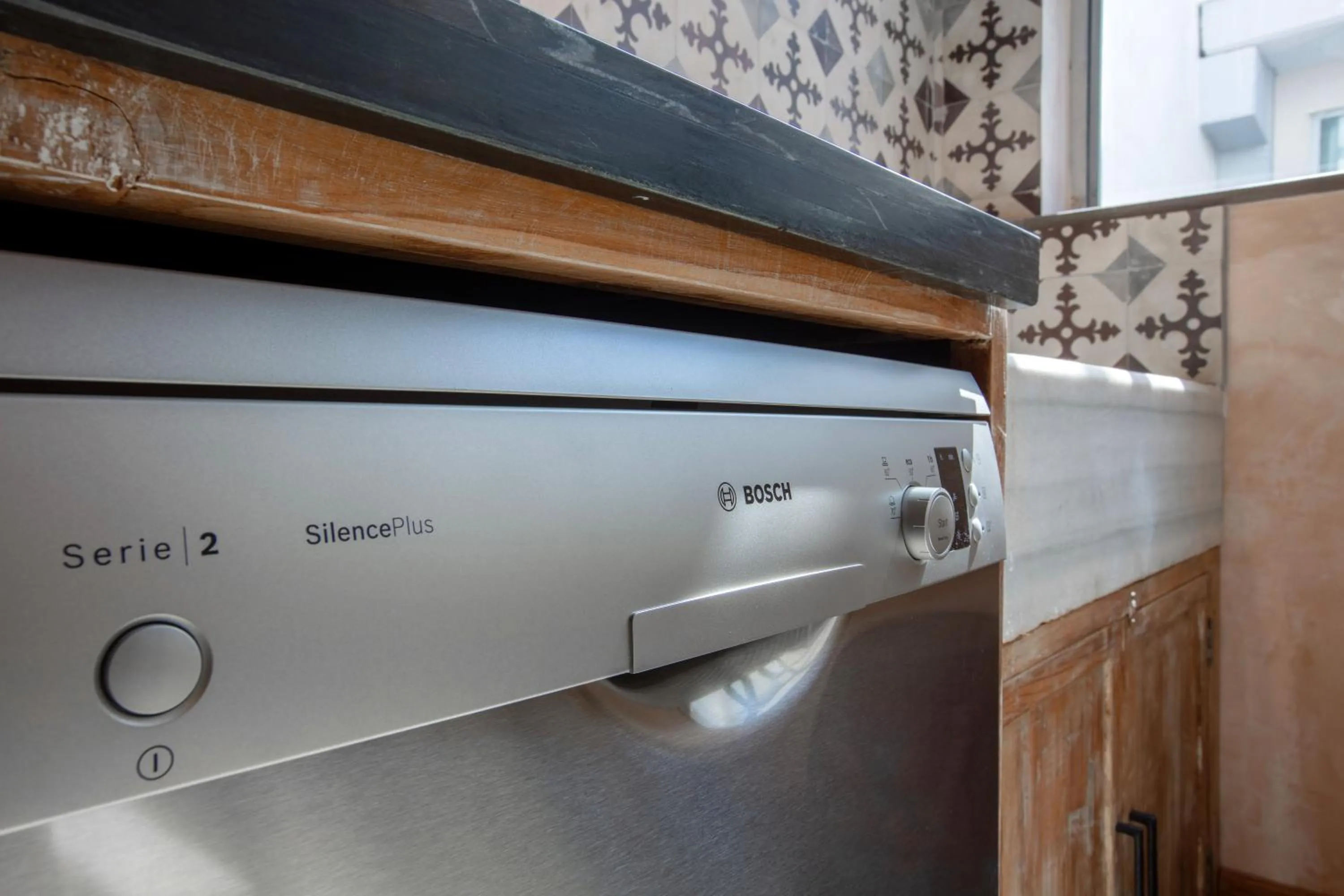 BOMBAYARTE APARTHOTEL TARIFA