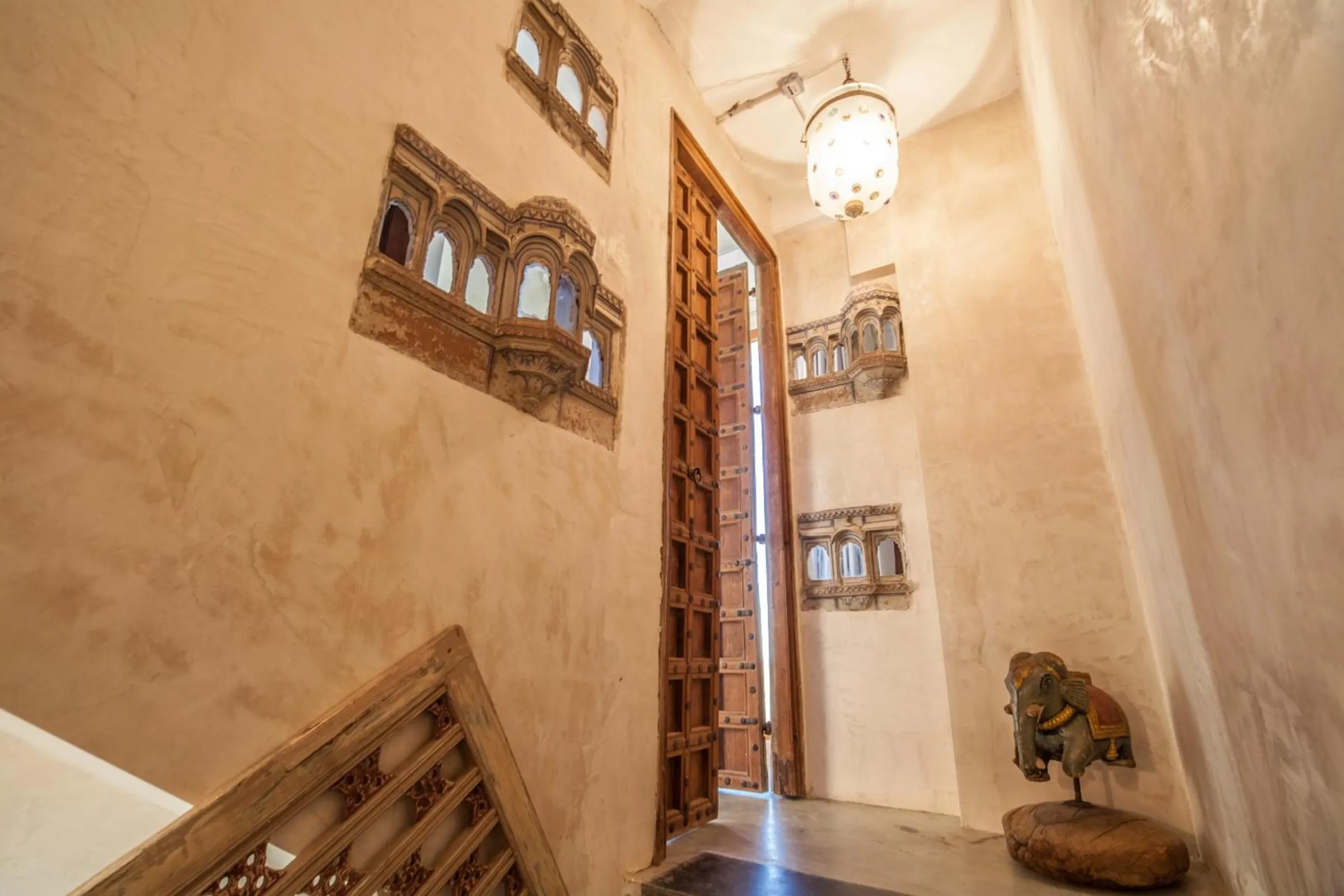 BOMBAYARTE APARTHOTEL TARIFA