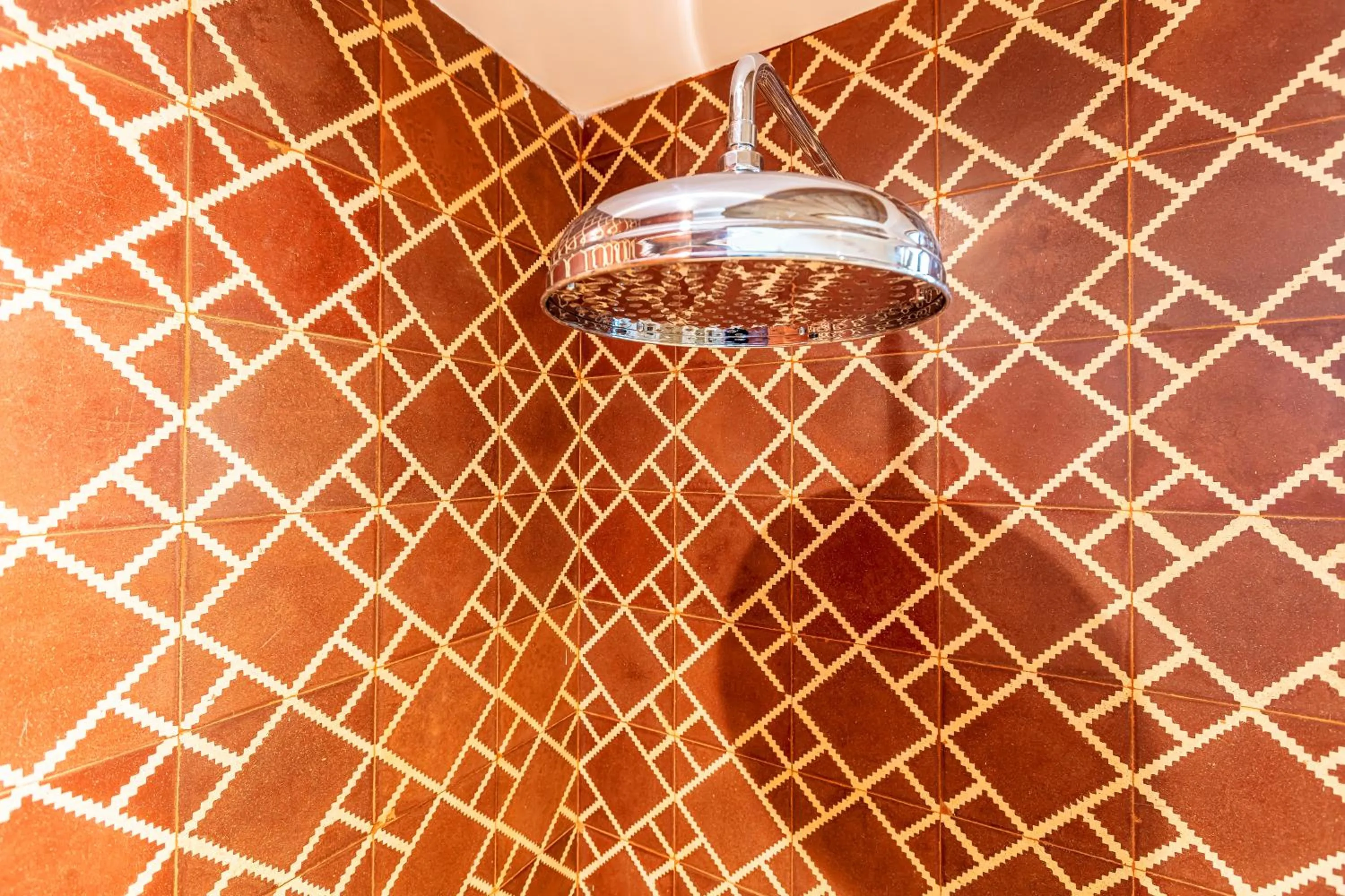 BOMBAYARTE APARTHOTEL TARIFA