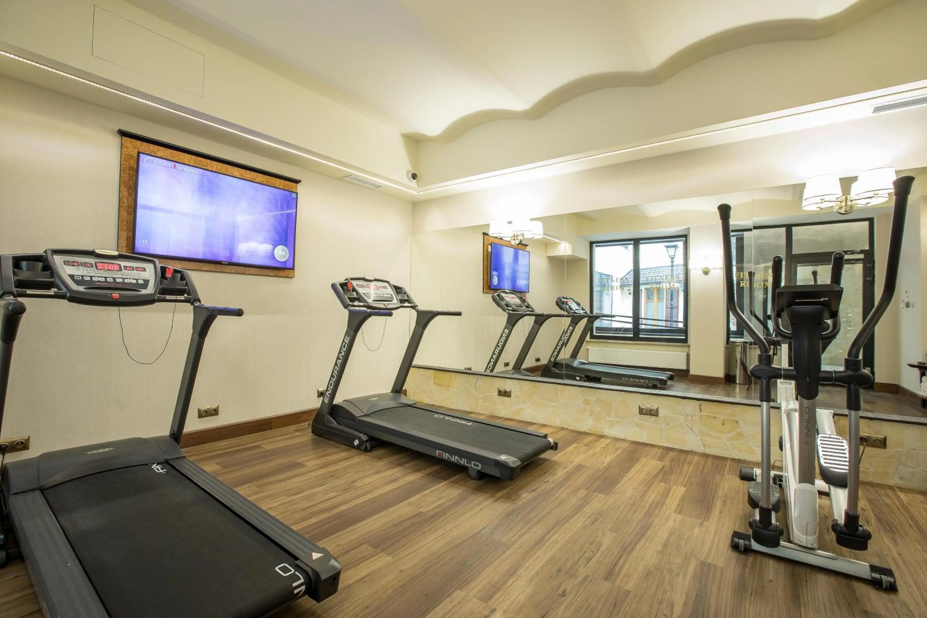 Fitness centre/facilities in Hotel Diament Plaza Gliwice