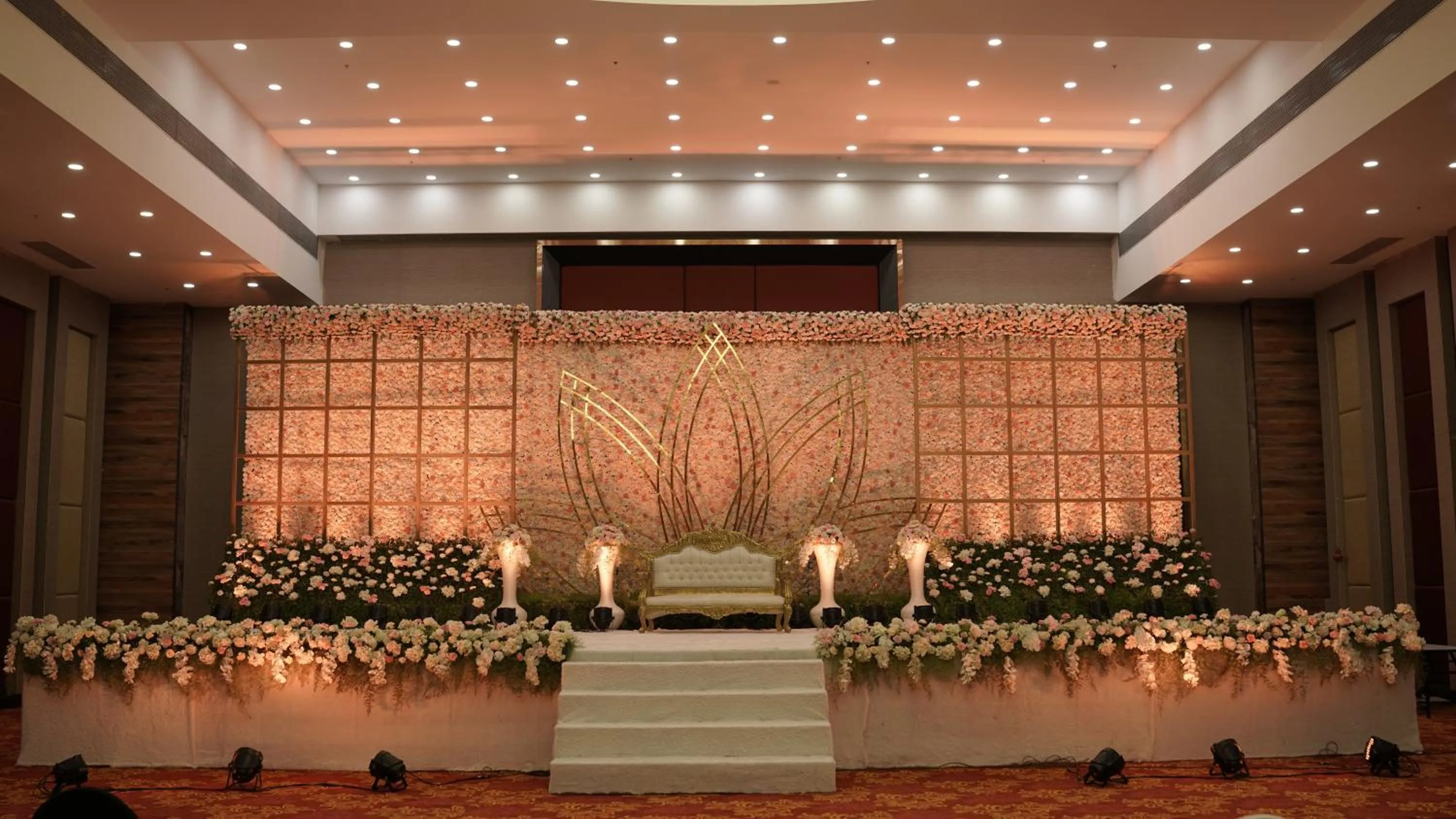 Business facilities in Hotel Tip Top International Pune