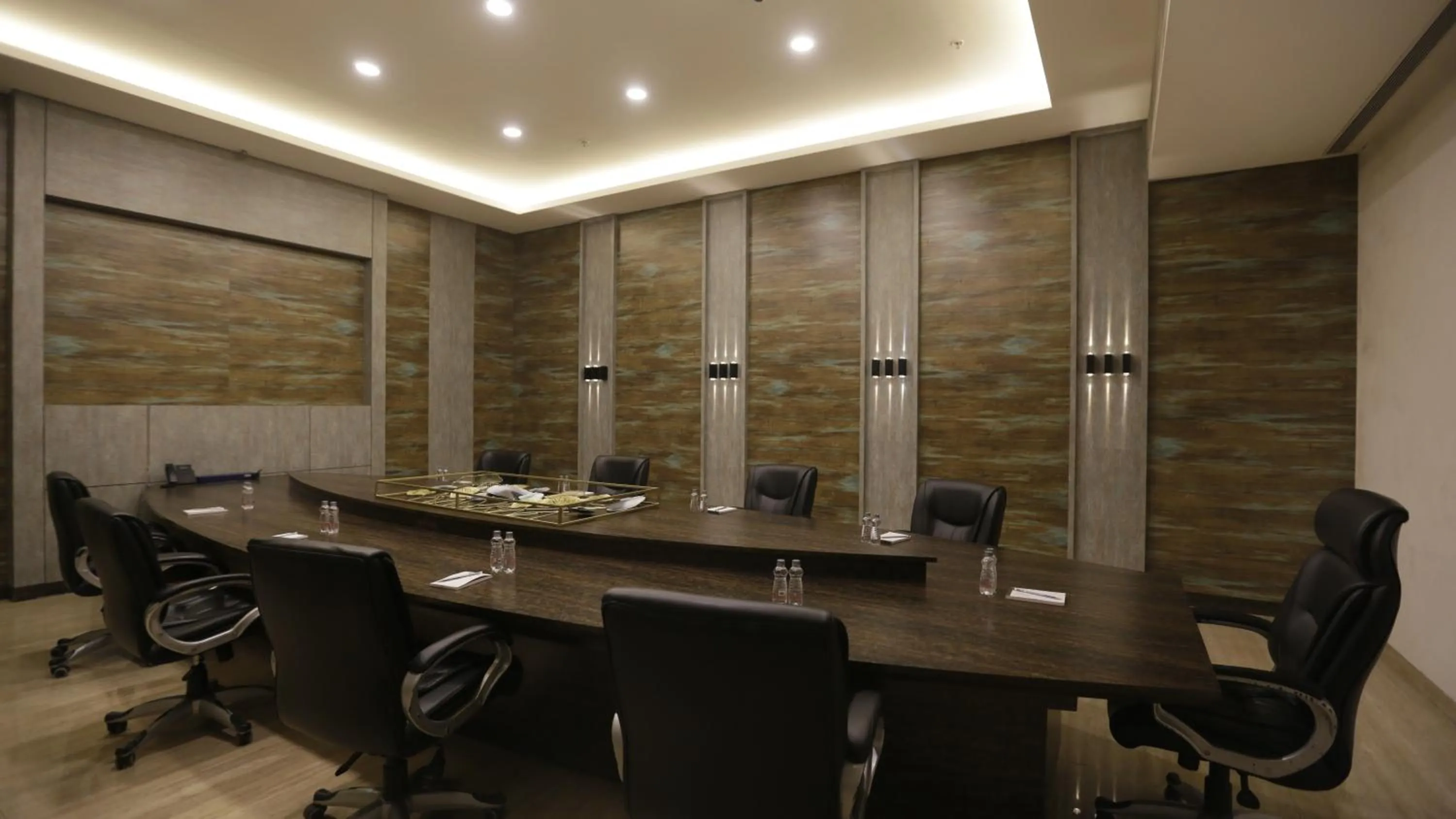Meeting/conference room in Hotel Tip Top International Pune