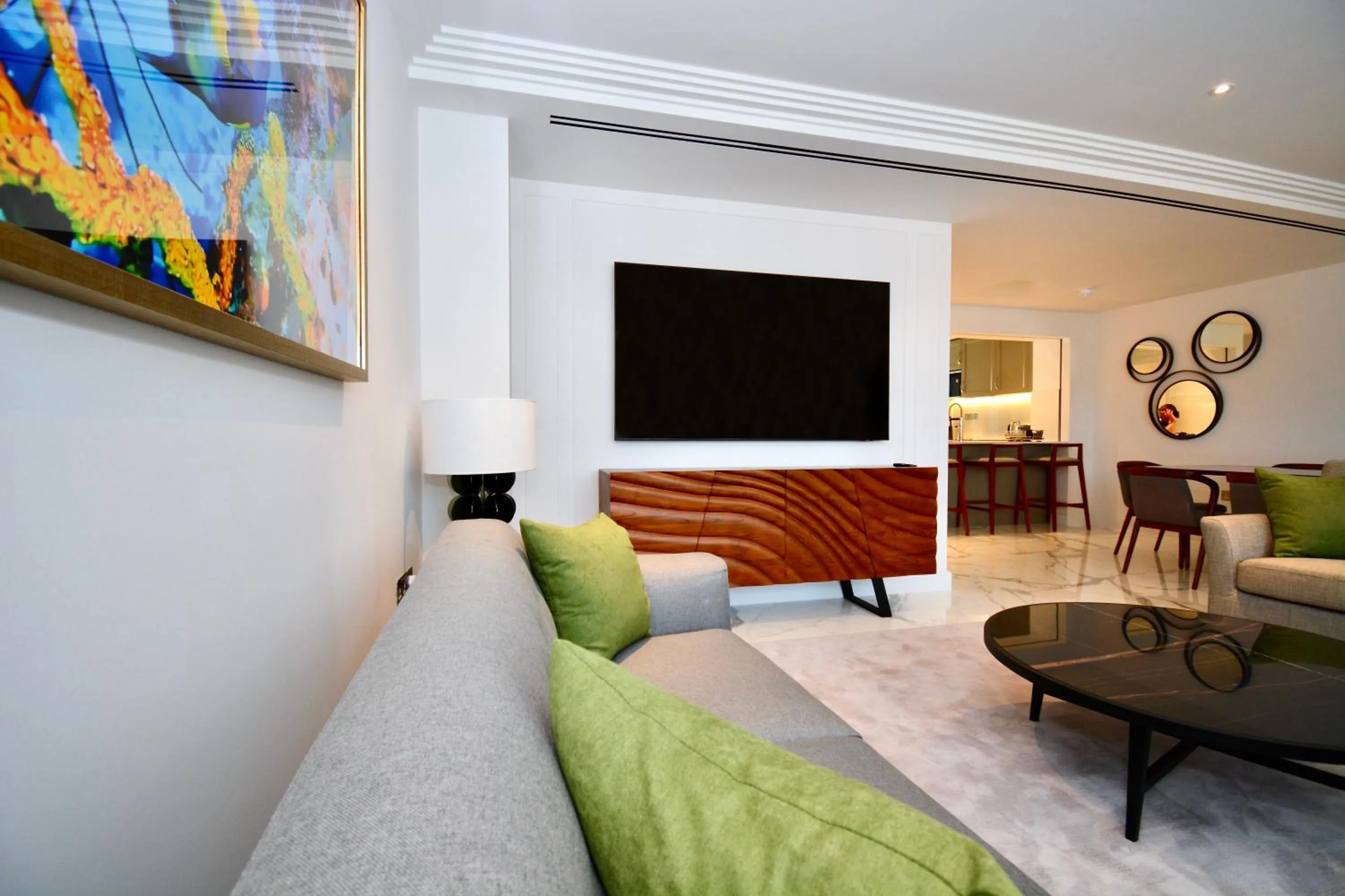 TV and multimedia in Sanctum Regent's Park