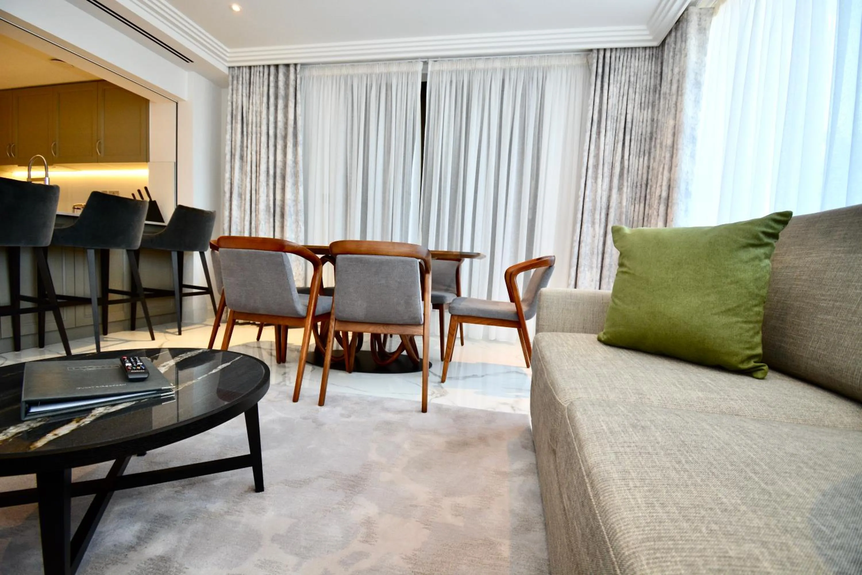 Living room in Sanctum Regent's Park