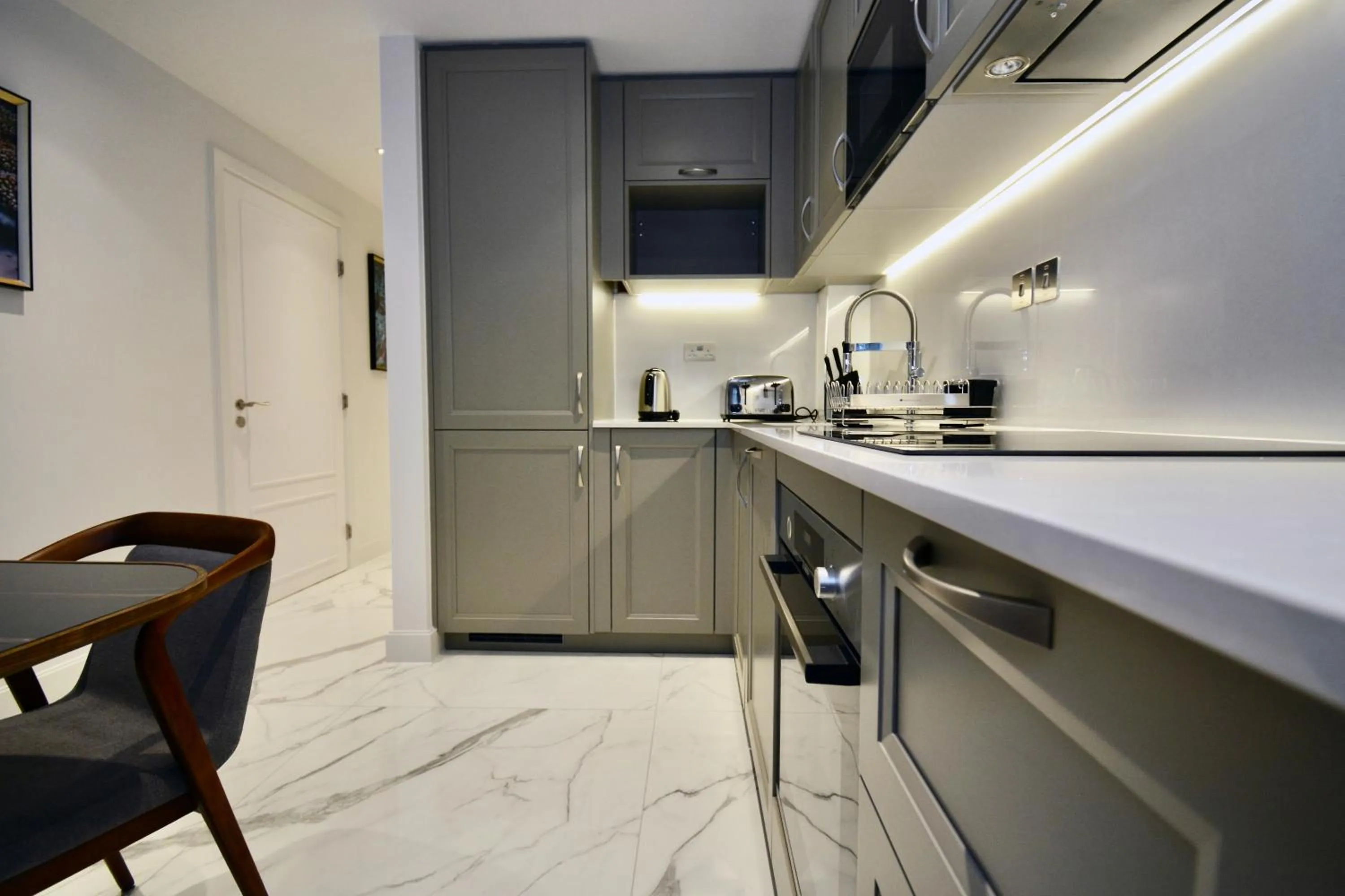 Kitchen or kitchenette in Sanctum Regent's Park