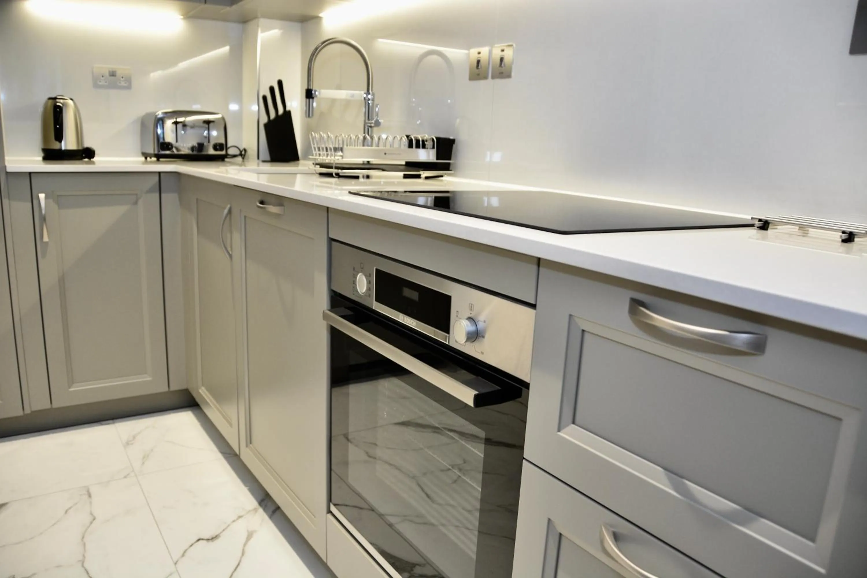 Kitchen or kitchenette in Sanctum Regent's Park