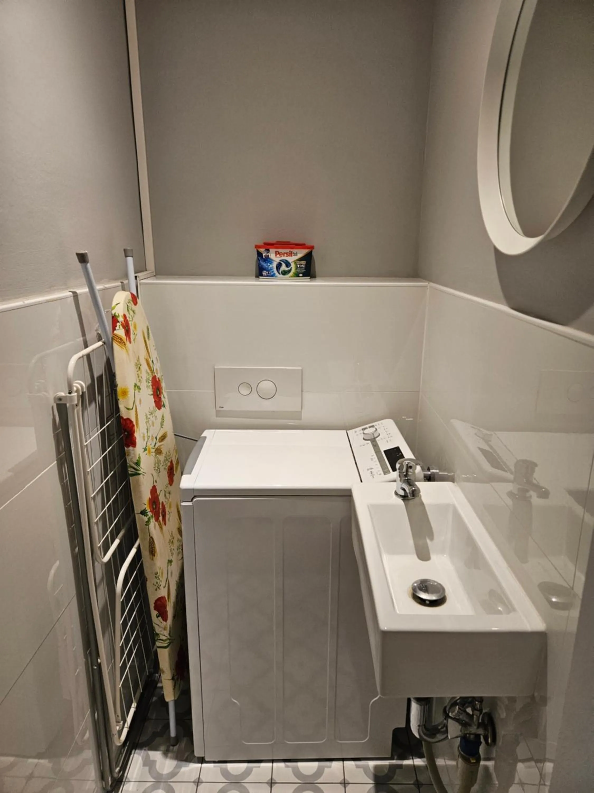 laundry in Exclusive Kaptol Apartment