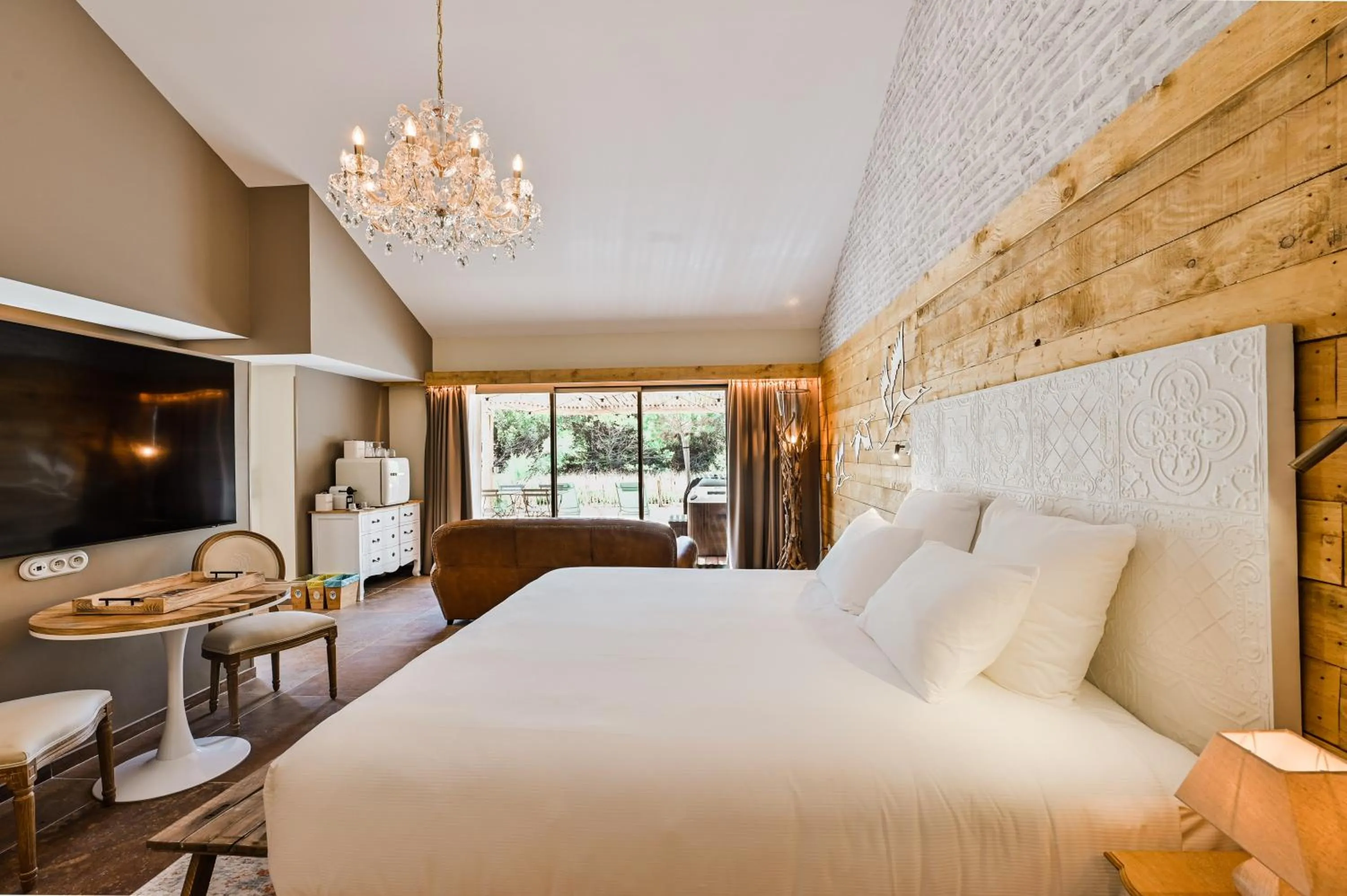 Photo of the whole room, Bed in Le Hameau Des Pesquiers Ecolodge & Spa, Curio Collection By Hilton