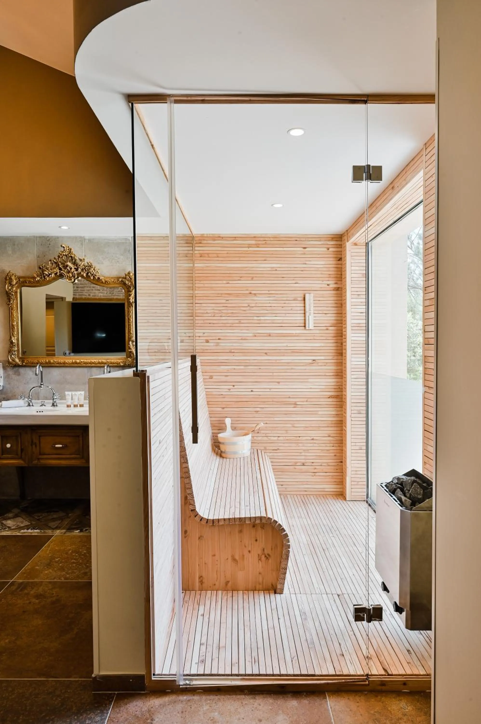 Sauna in Le Hameau Des Pesquiers Ecolodge & Spa, Curio Collection By Hilton
