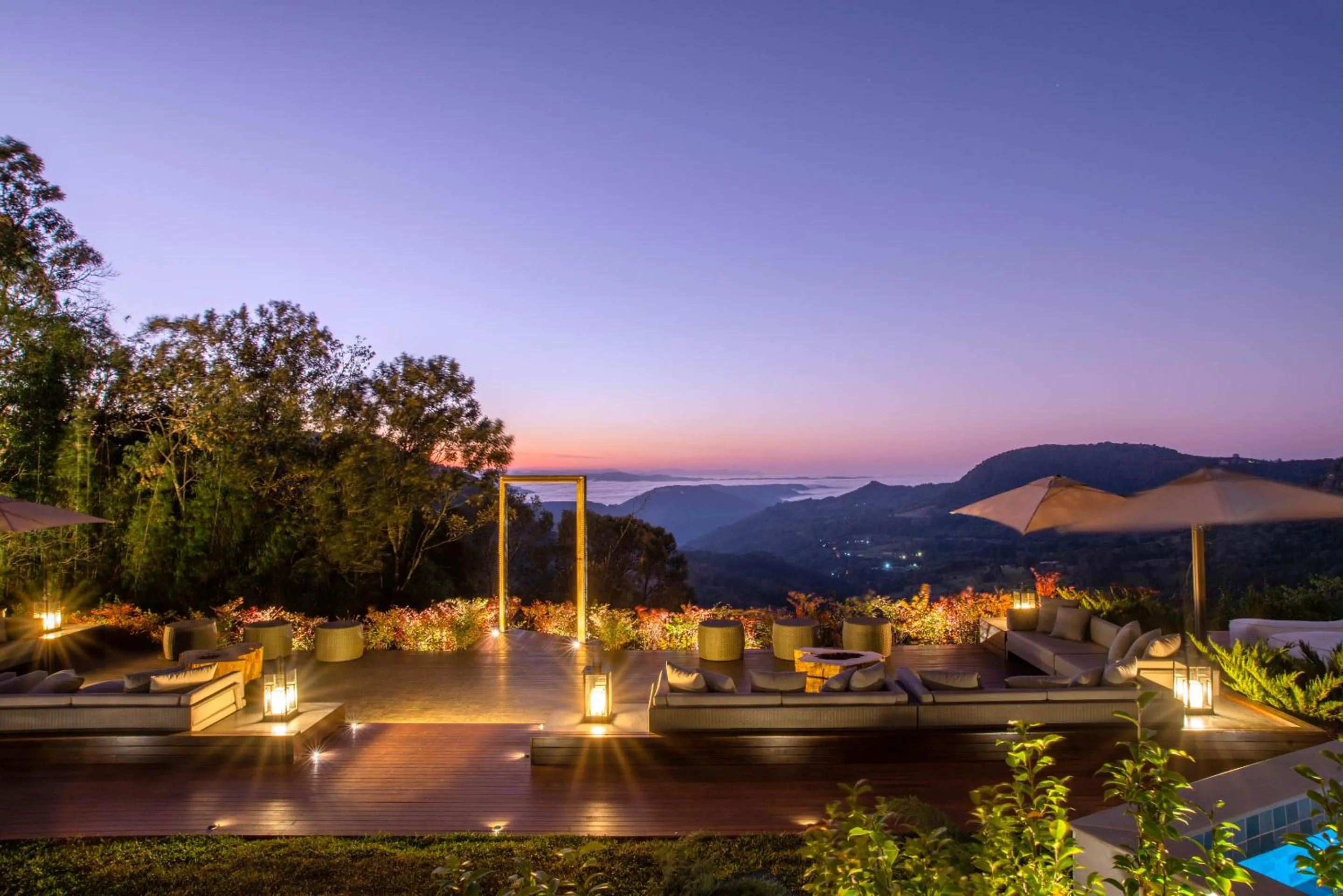 Mountain view in Chateau Laghetto Collection Oficial