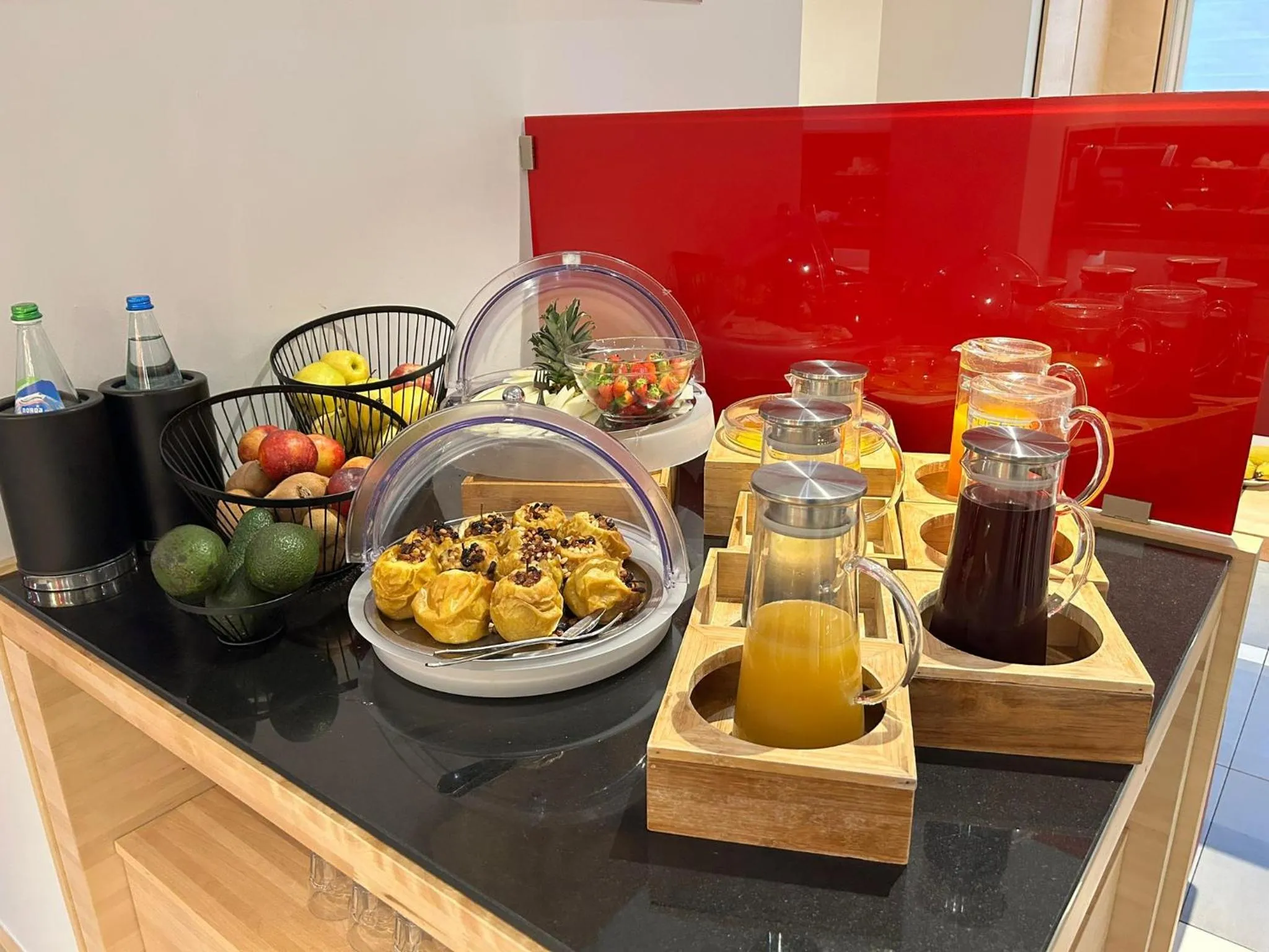 Breakfast in Hotel Carlton