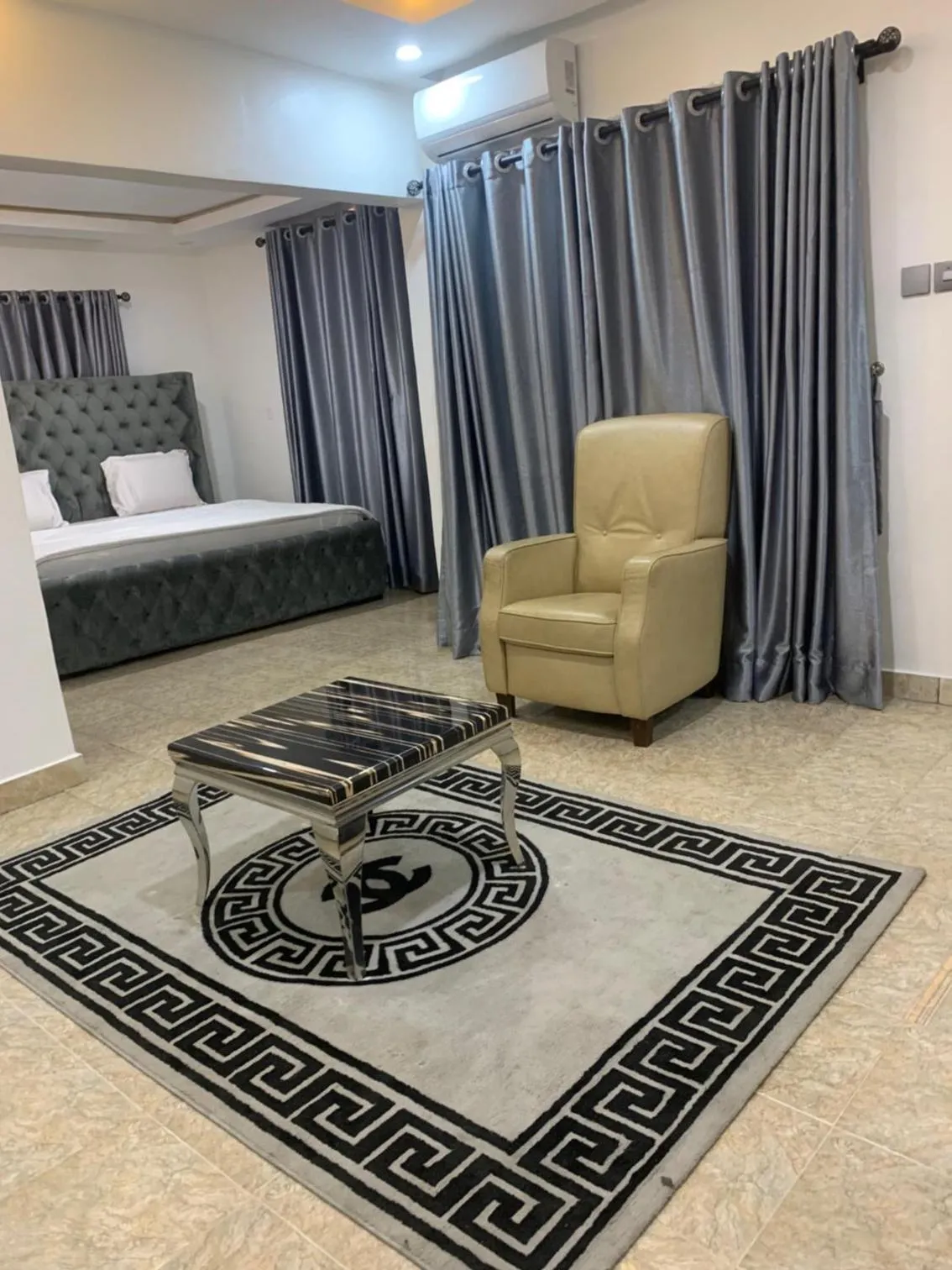 Weena Hotel & Resort