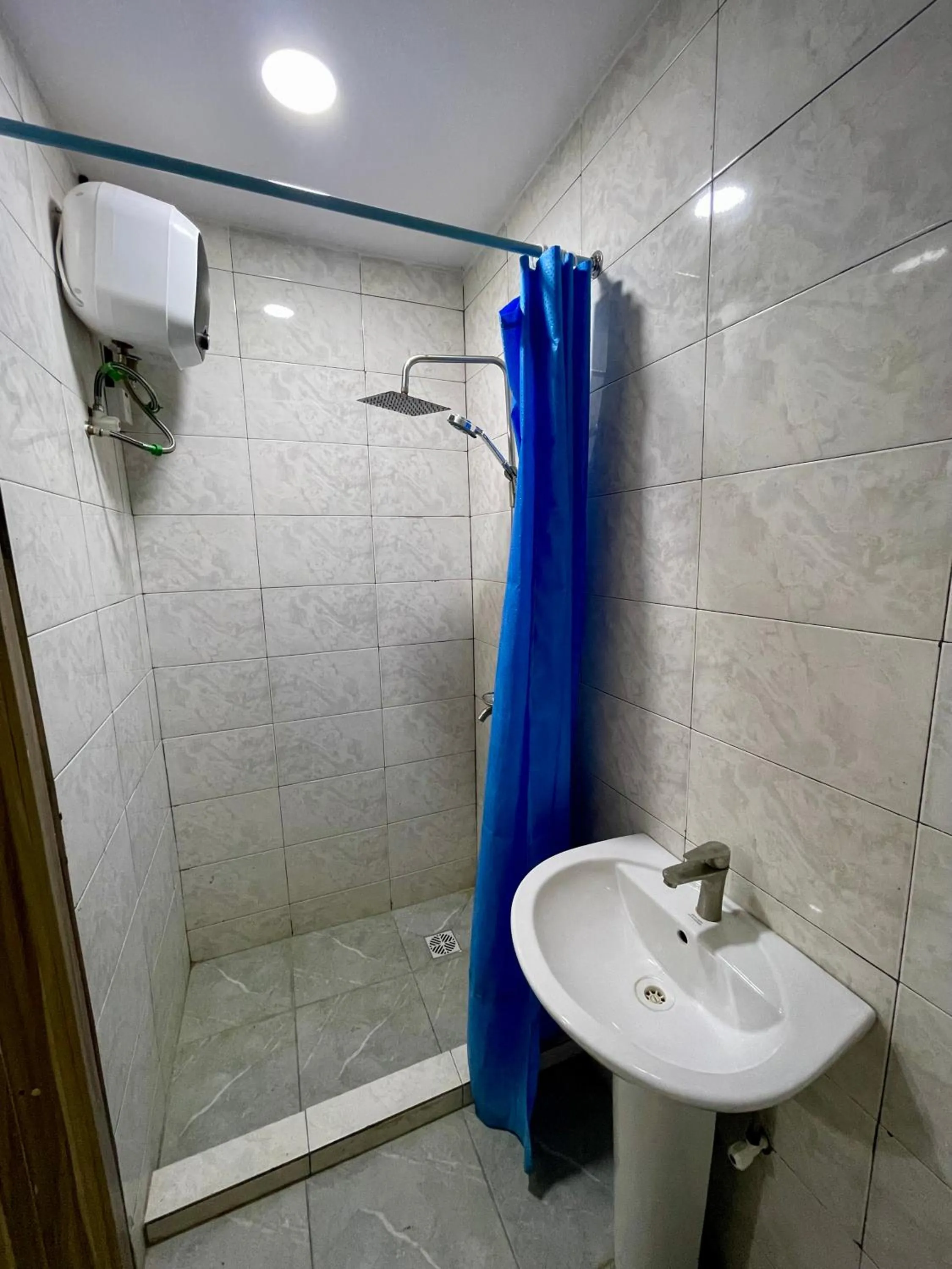 Weena Hotel & Resort