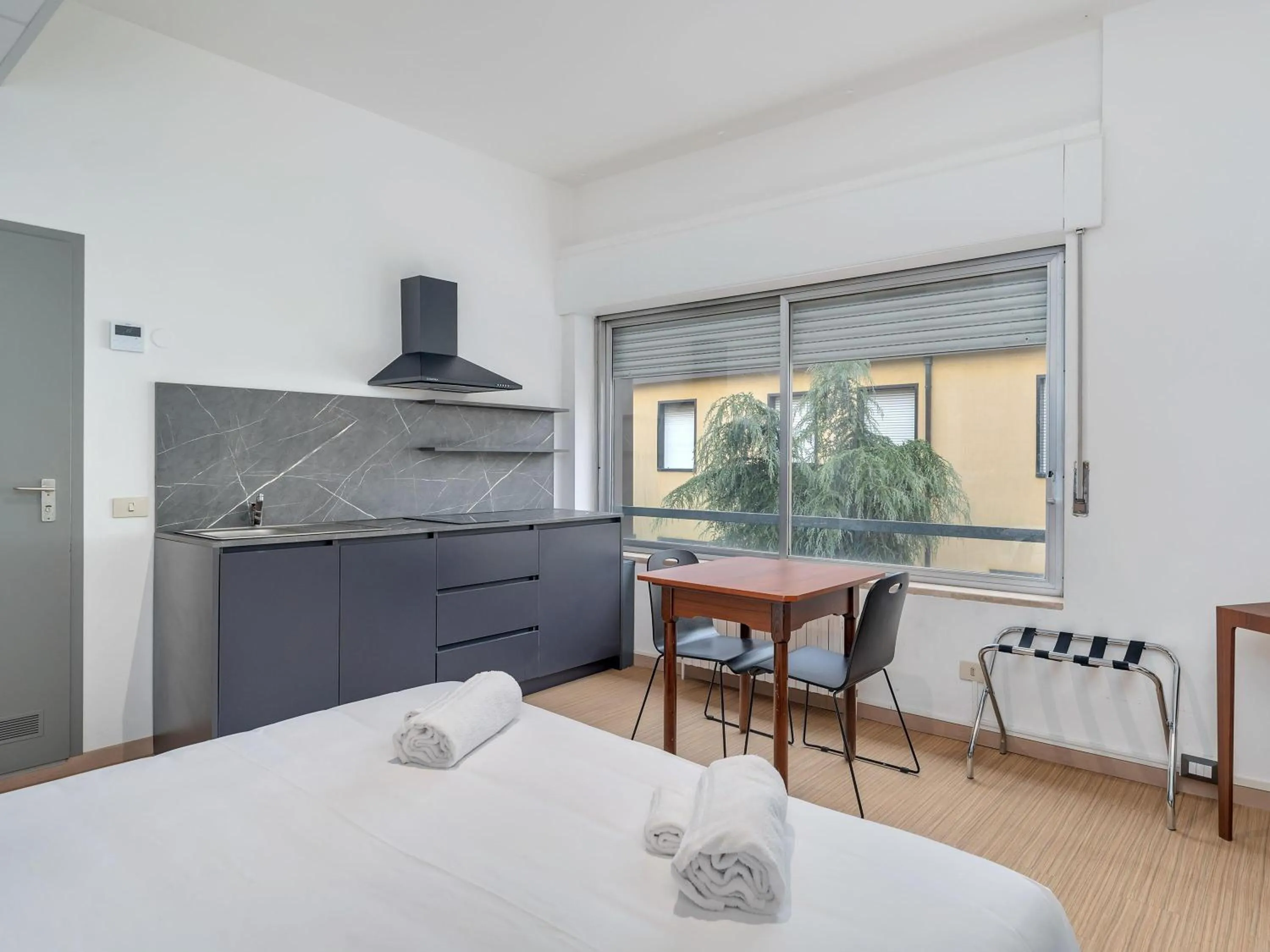 Photo of the whole room, Bed in B&B HOTEL Milano Ornato