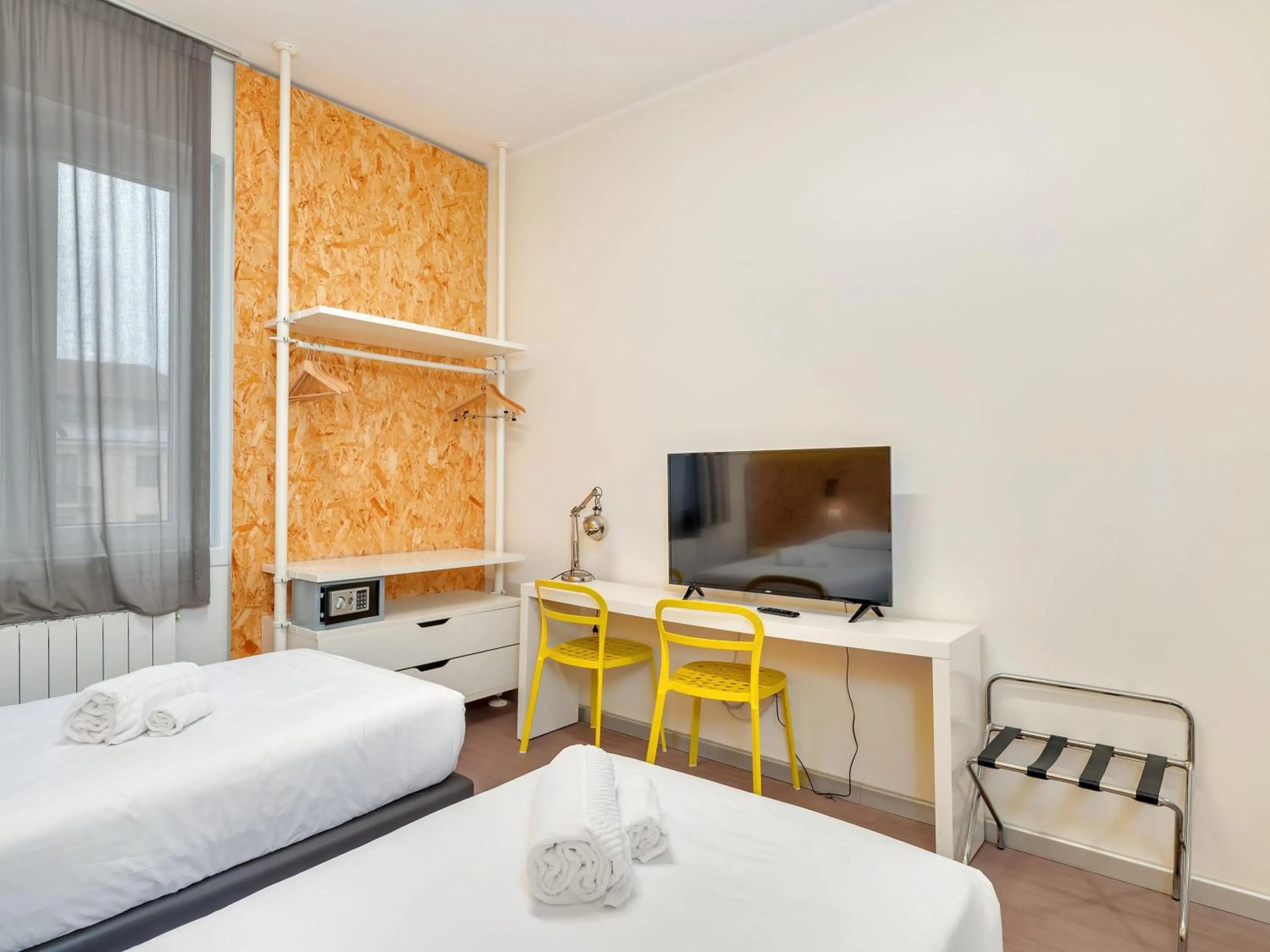 TV and multimedia, Bed in B&B HOTEL Milano Ornato