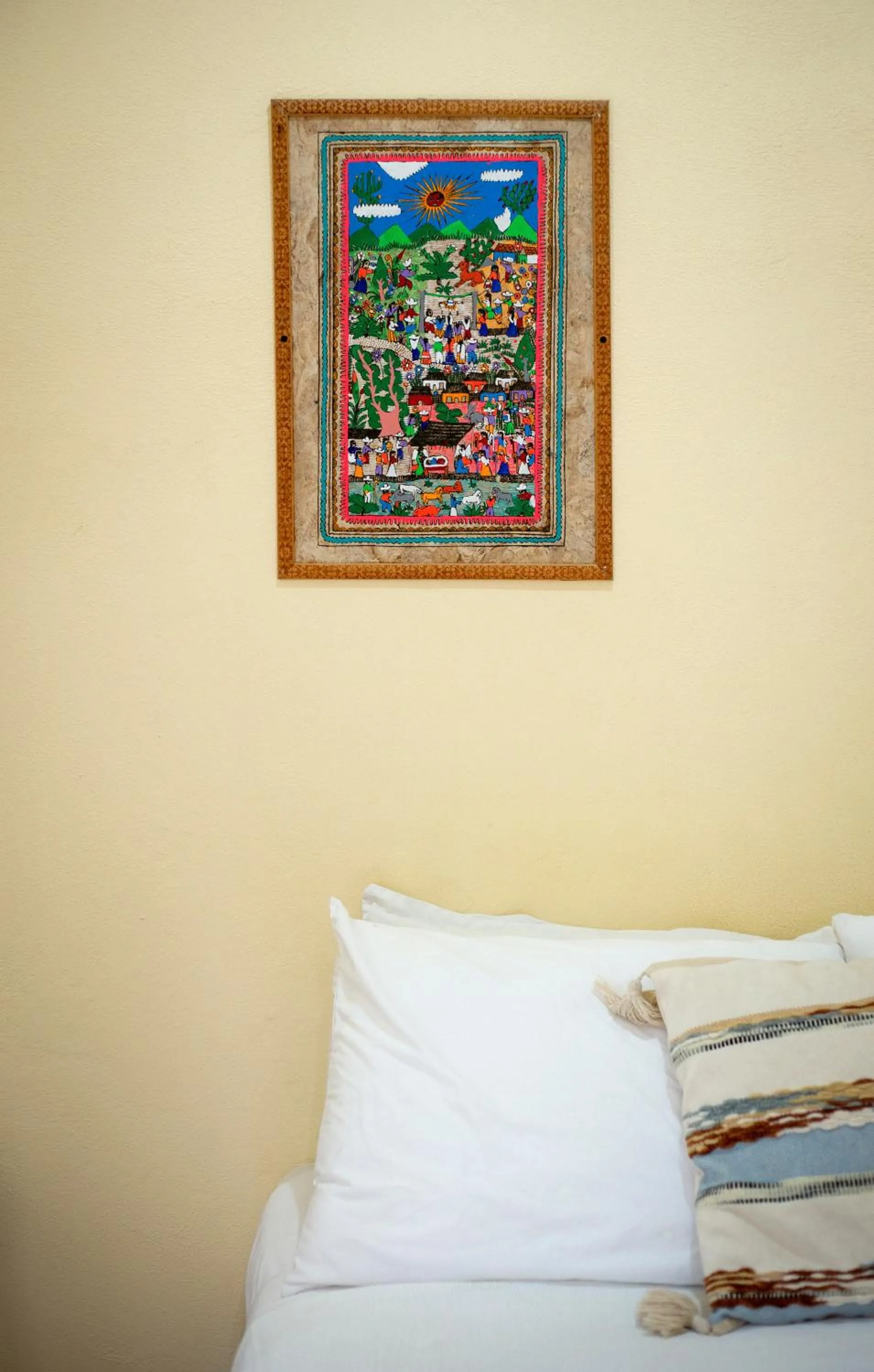 Decorative detail, Bed in hotel stella maris tulum