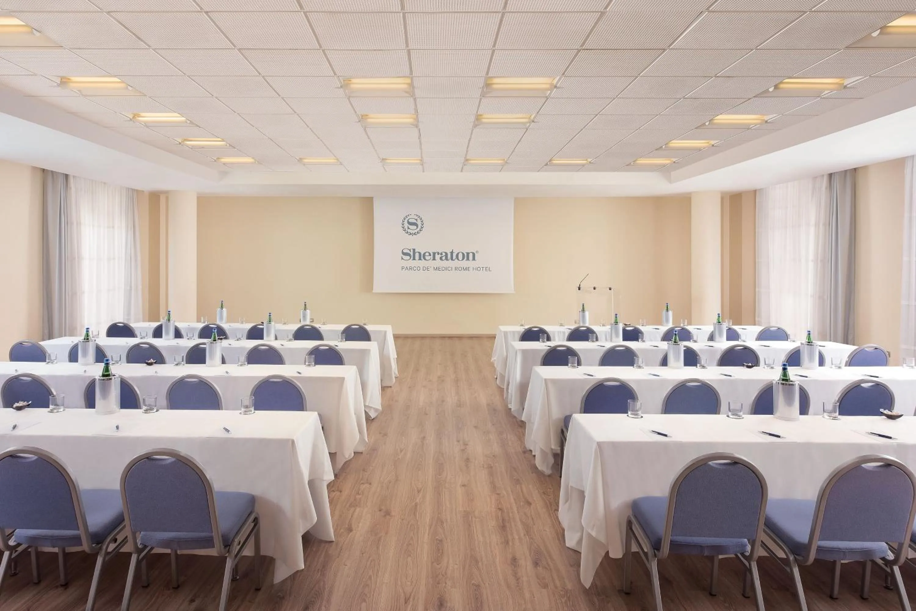 Meeting/conference room in Sheraton Rome Parco de Medici