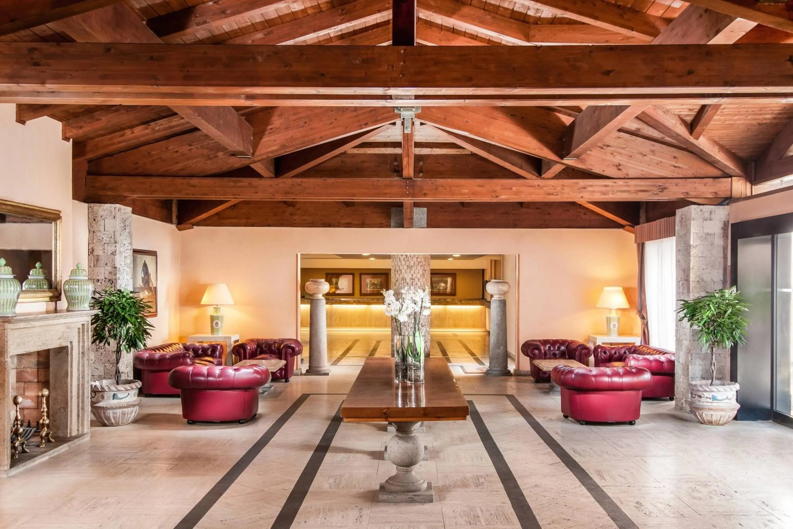 Lobby or reception in Sheraton Rome Parco de Medici