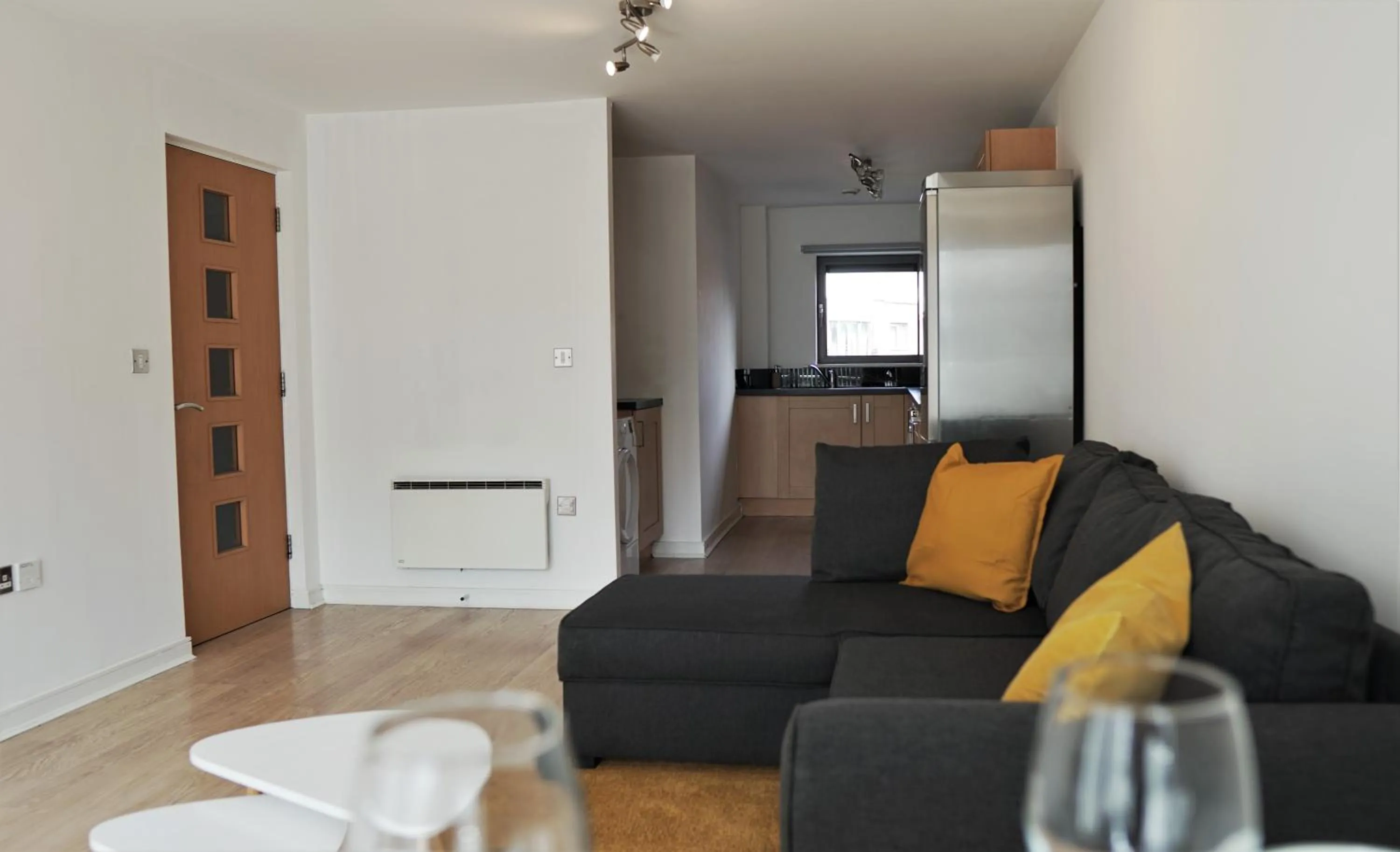 Kitchen or kitchenette in Albion Street Apartments