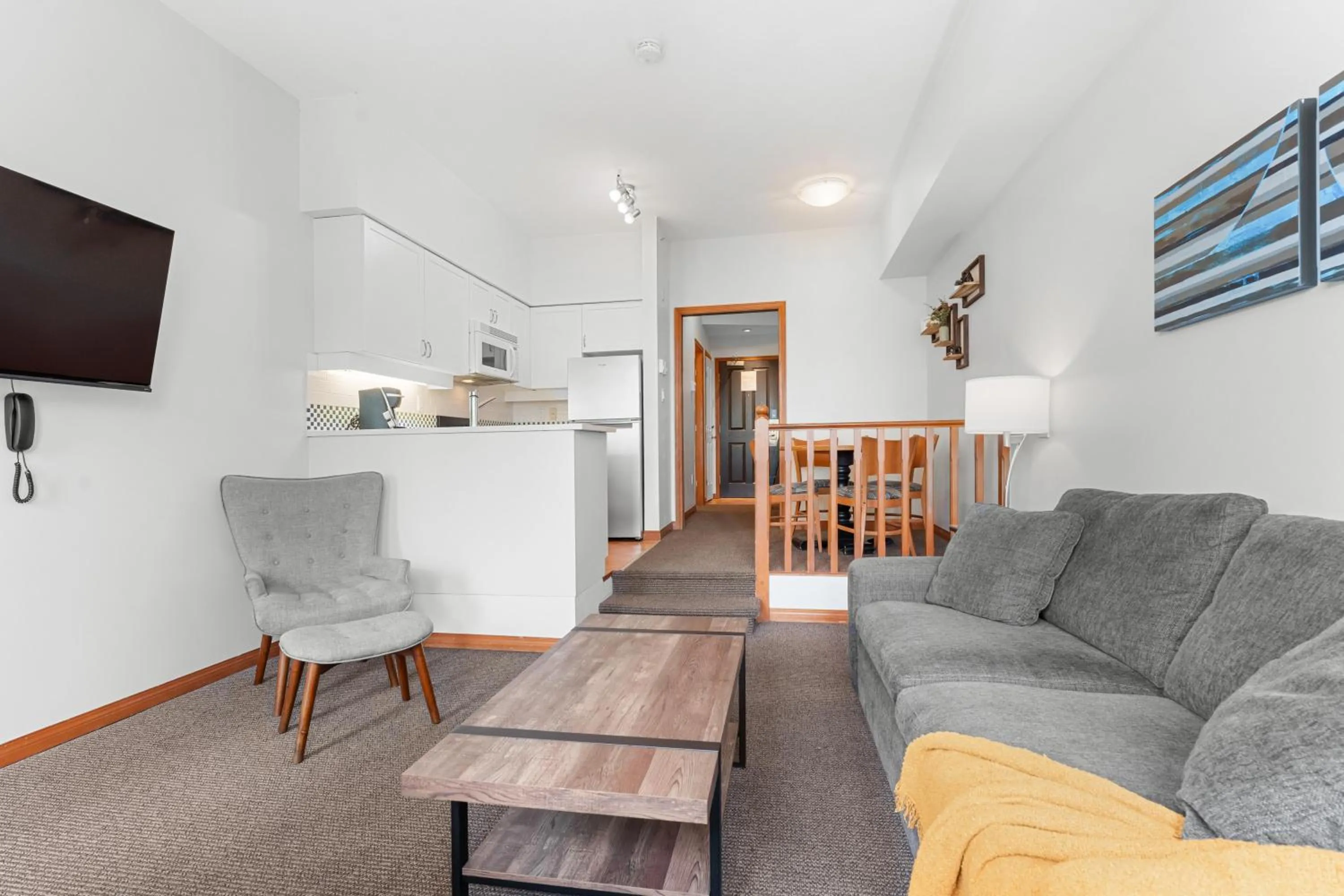 Alpenglow Lodge Family & Work Retreat by MVA