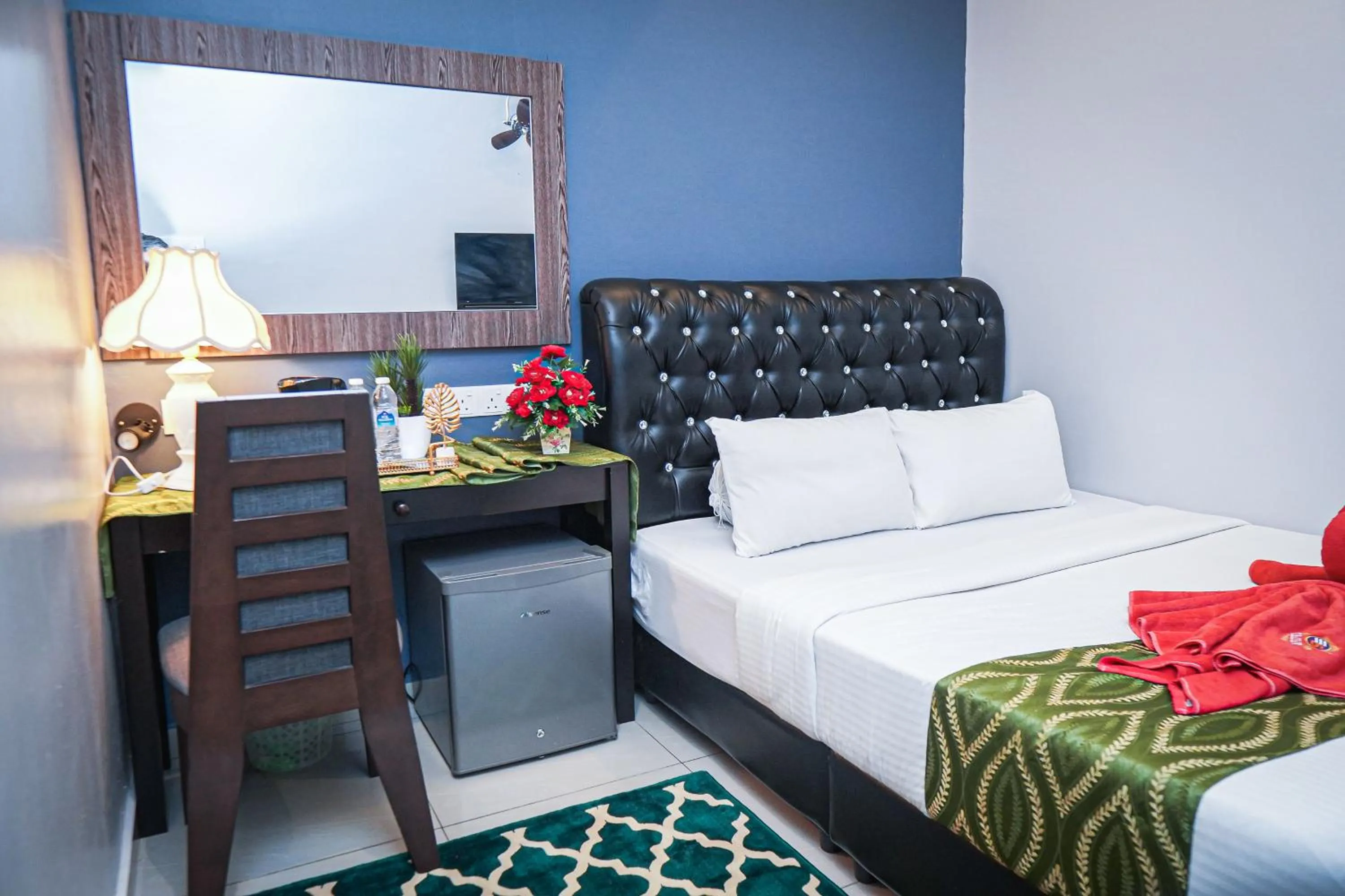 Bed in GHAZRINs DESARU