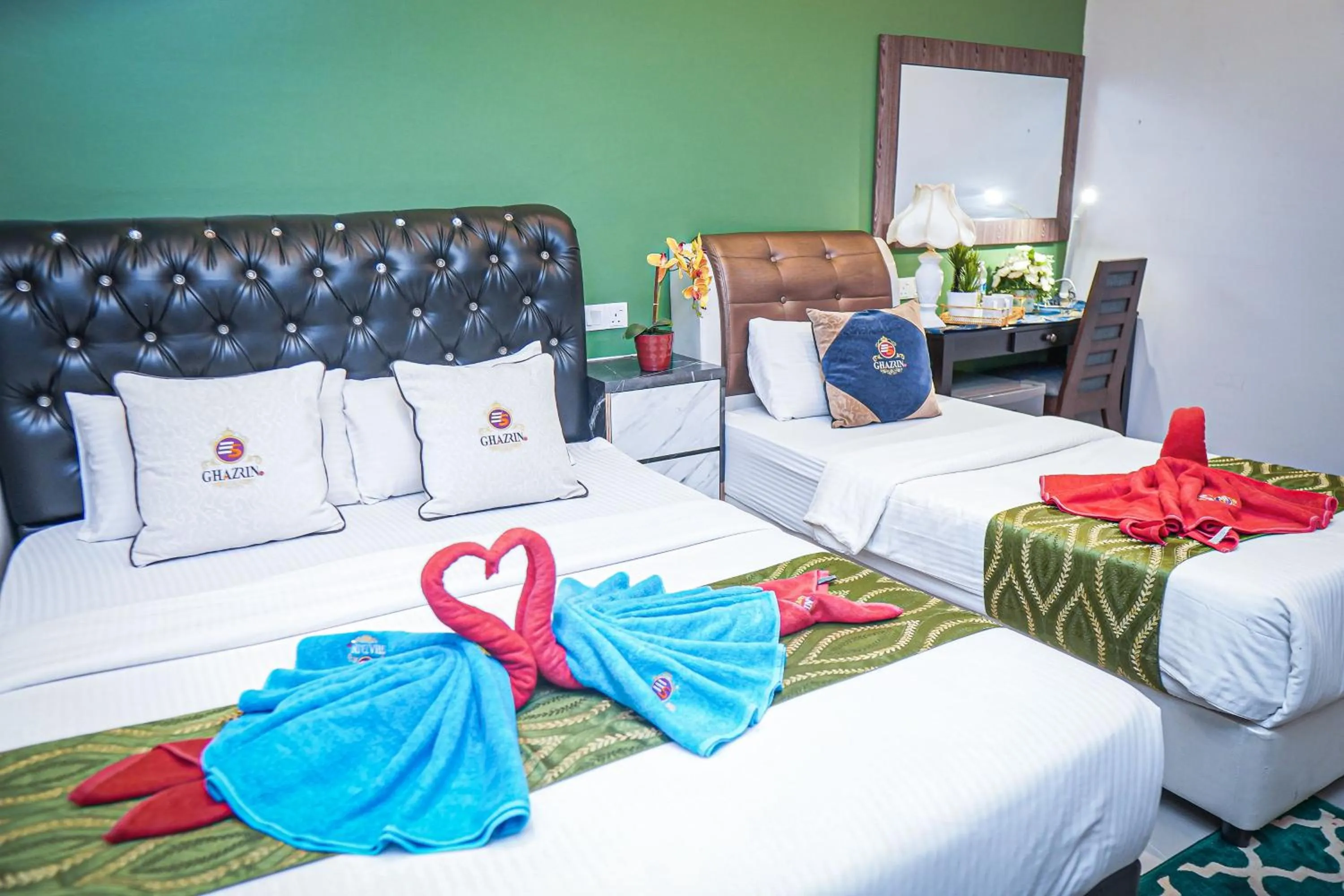 Bed in GHAZRINs DESARU