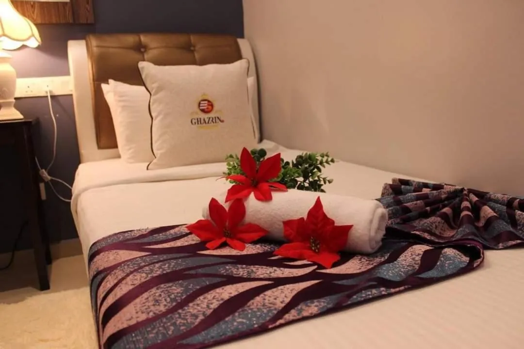 Bed in GHAZRINs DESARU