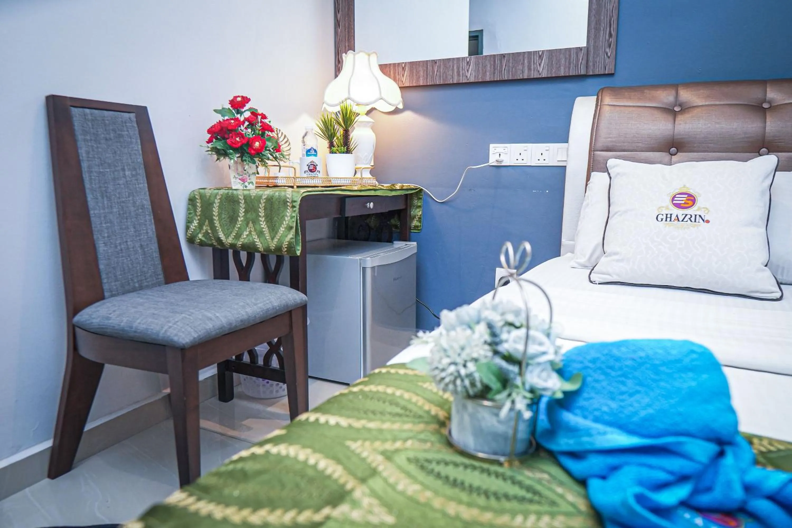 Bed in GHAZRINs DESARU