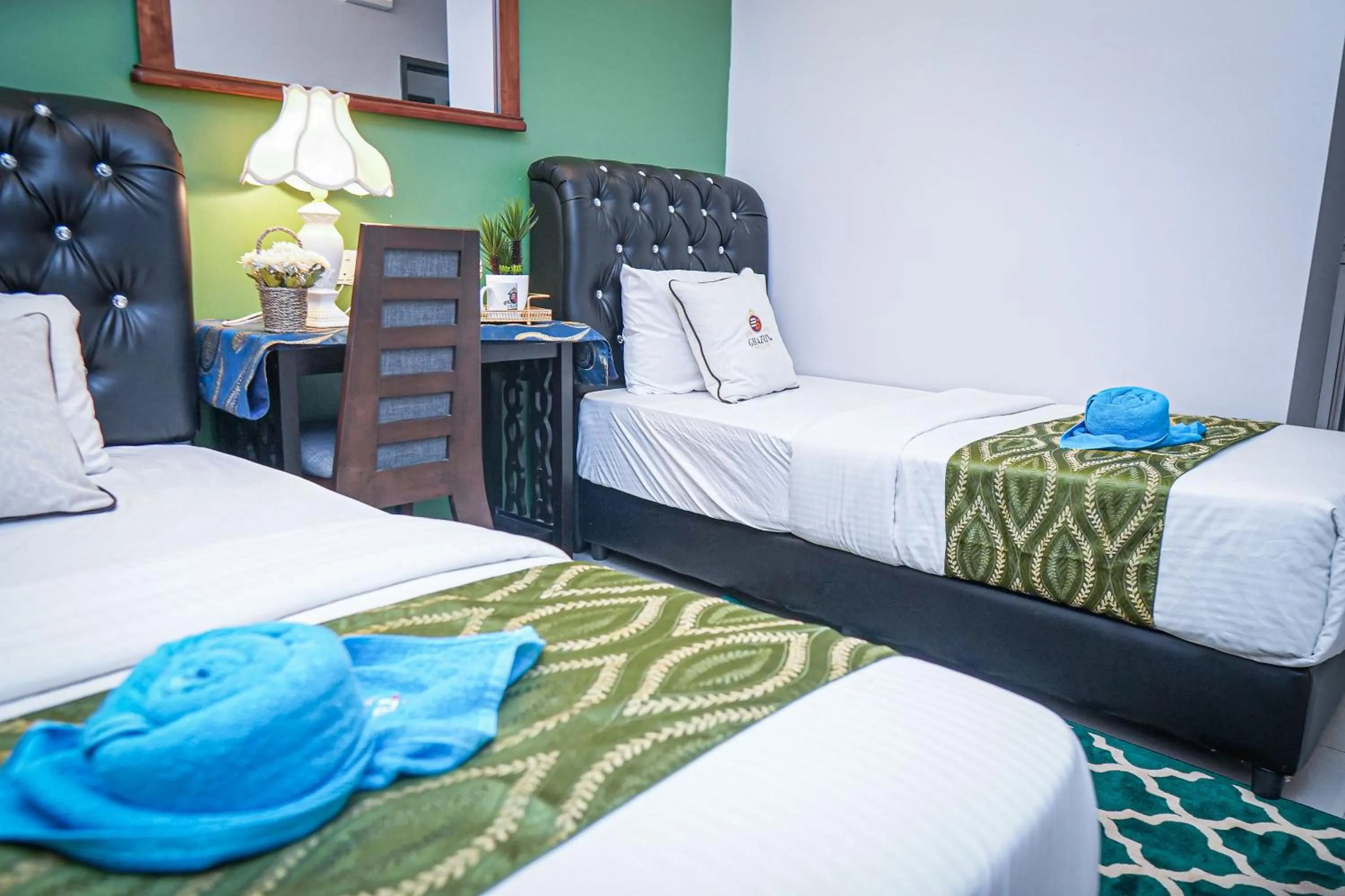 Bed in GHAZRINs DESARU