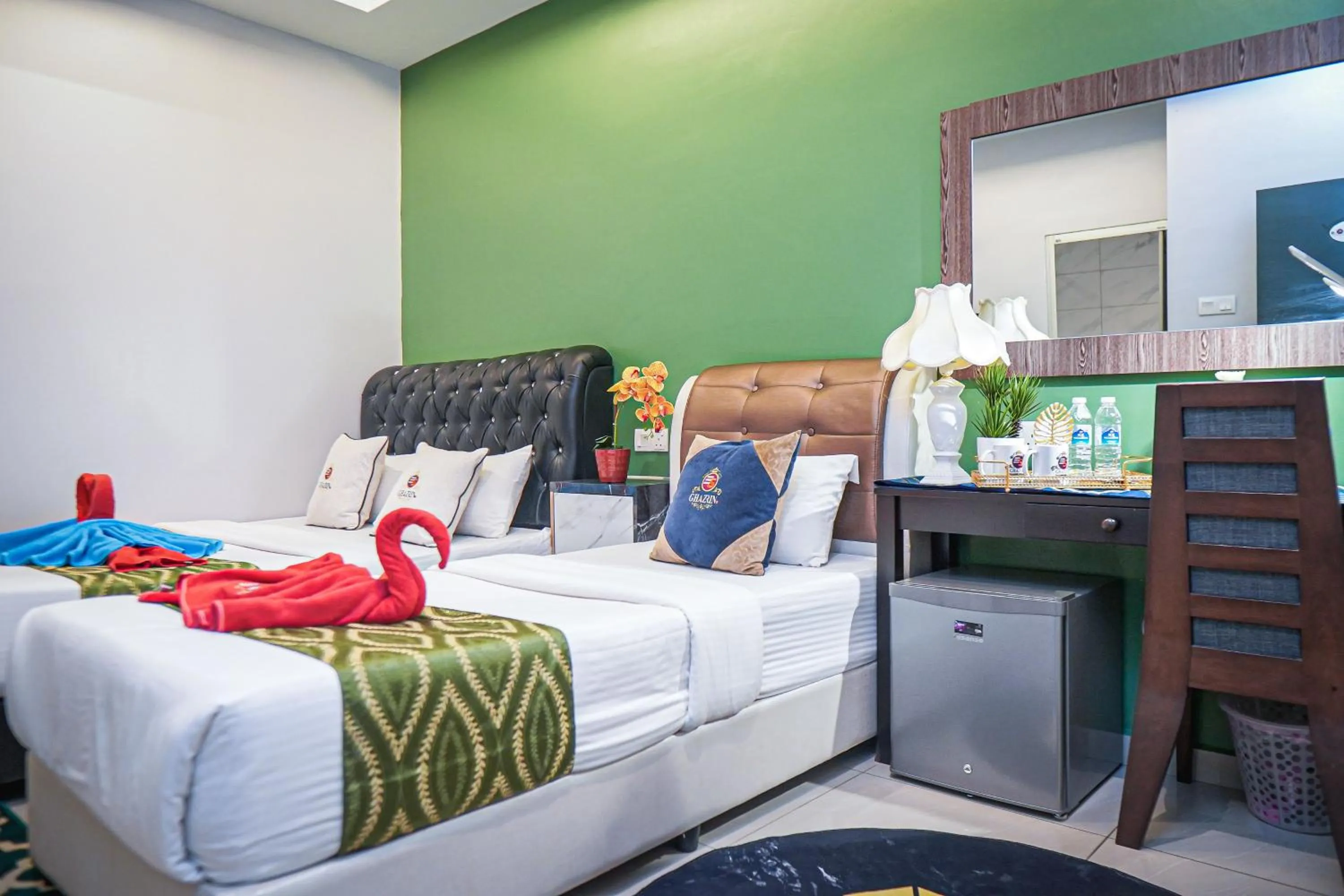 Bed in GHAZRINs DESARU