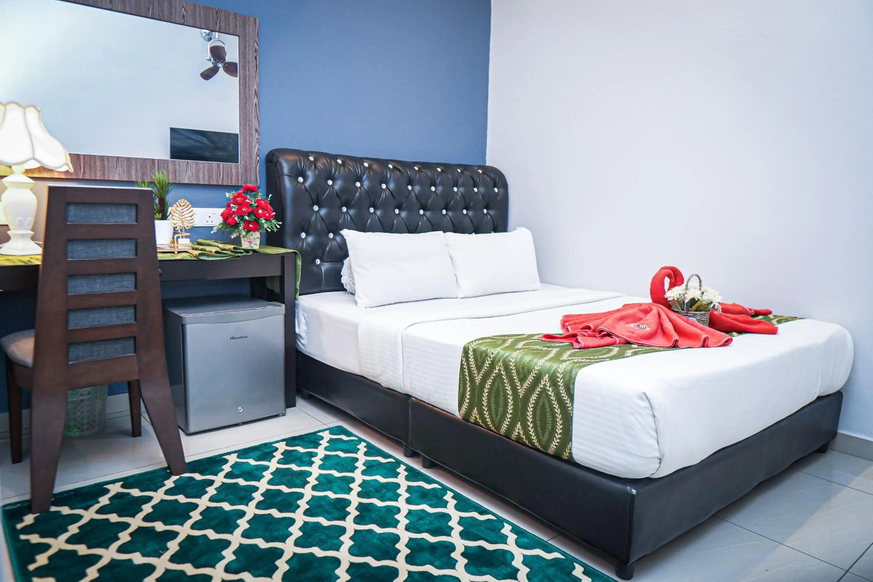 Bed in GHAZRINs DESARU