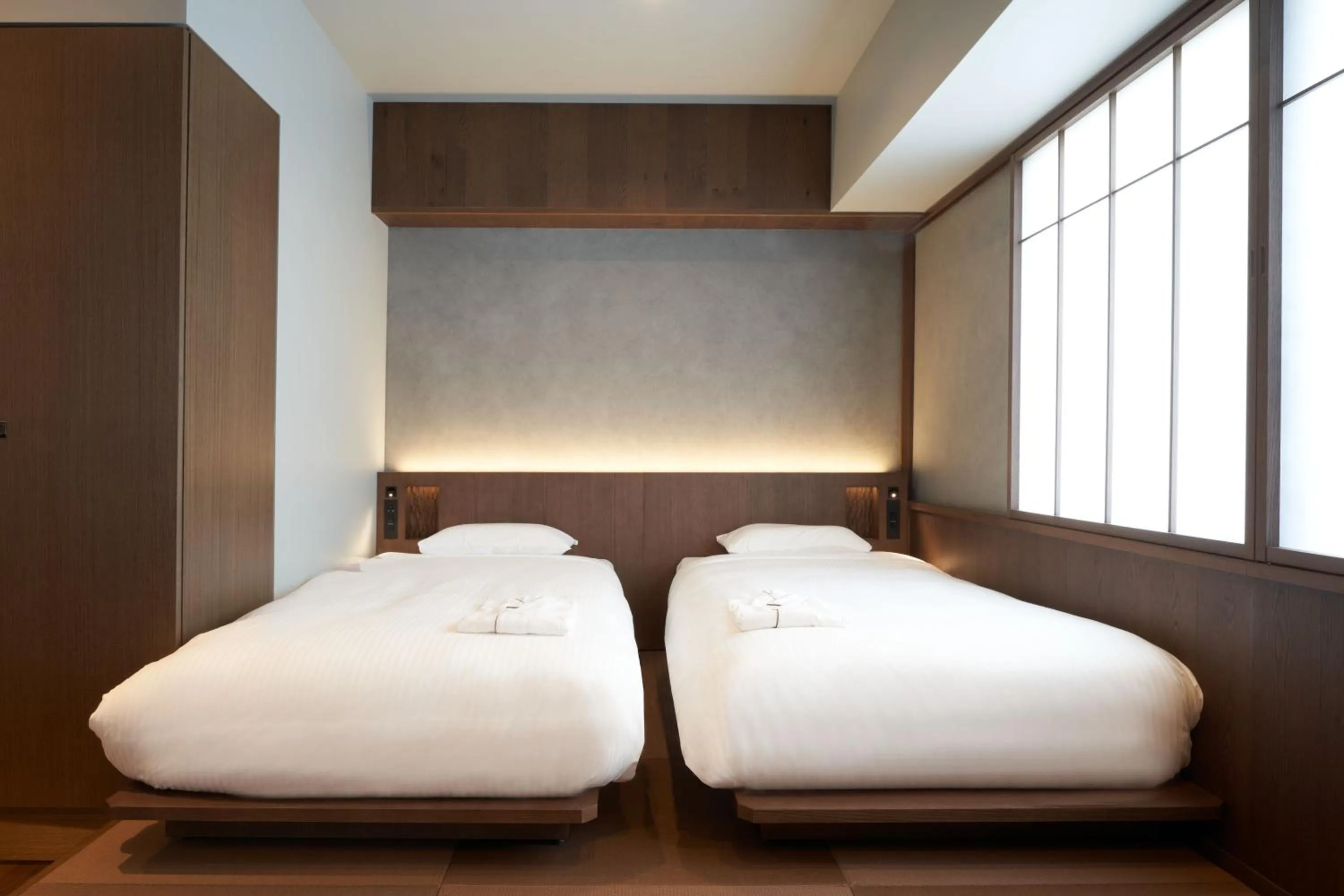 Bed in COCOSHUKU AKASAKA Premium